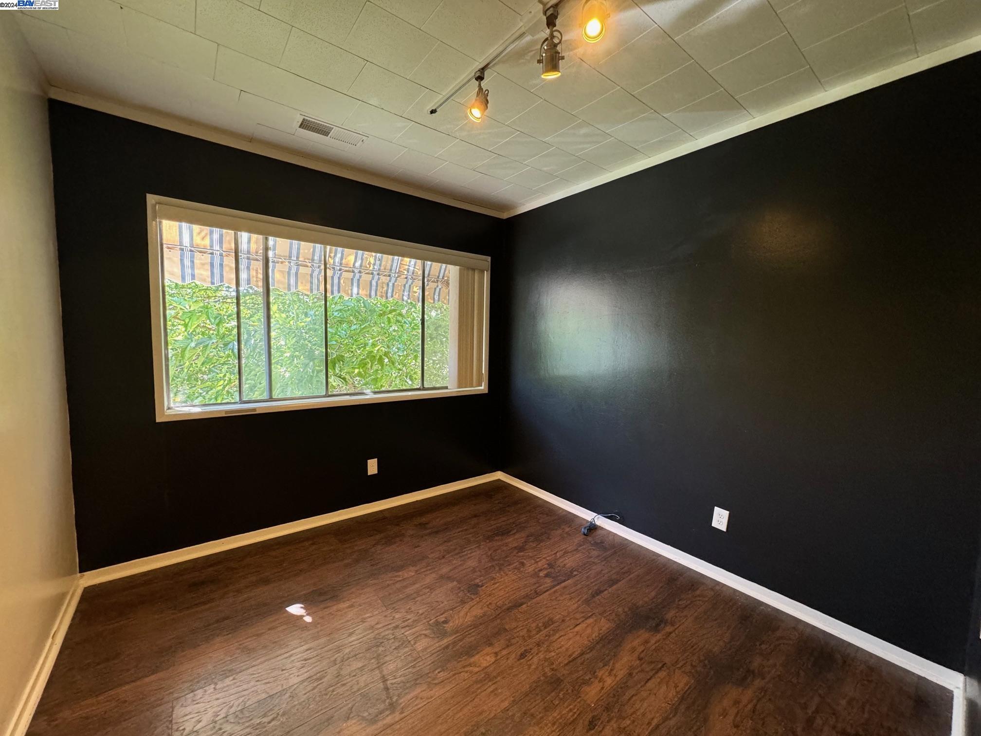 Detail Gallery Image 20 of 26 For 3400 Mt Diablo Blvd, Lafayette,  CA 94549 - – Beds | – Baths