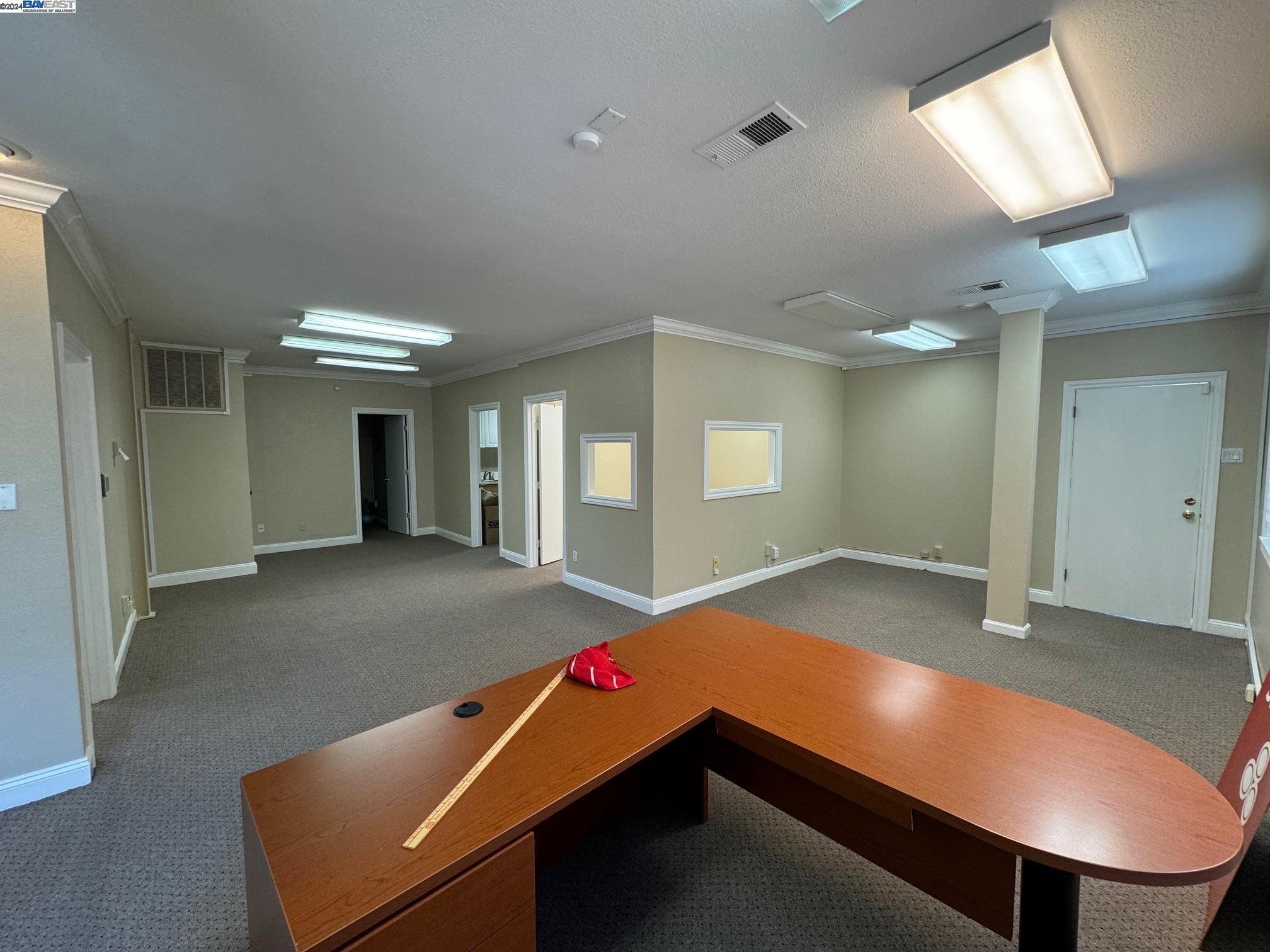 Detail Gallery Image 4 of 26 For 3400 Mt Diablo Blvd, Lafayette,  CA 94549 - – Beds | – Baths