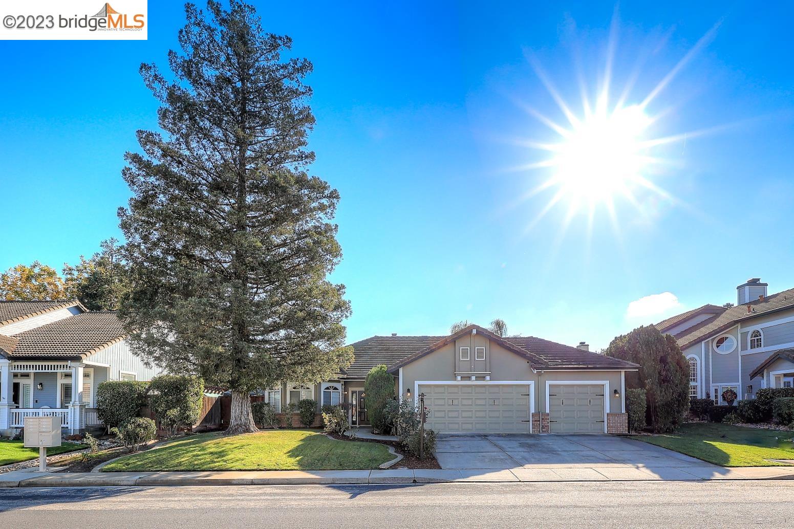 Detail Gallery Image 1 of 1 For 1579 Jasmine Cir, Oakley,  CA 94561 - 3 Beds | 2 Baths