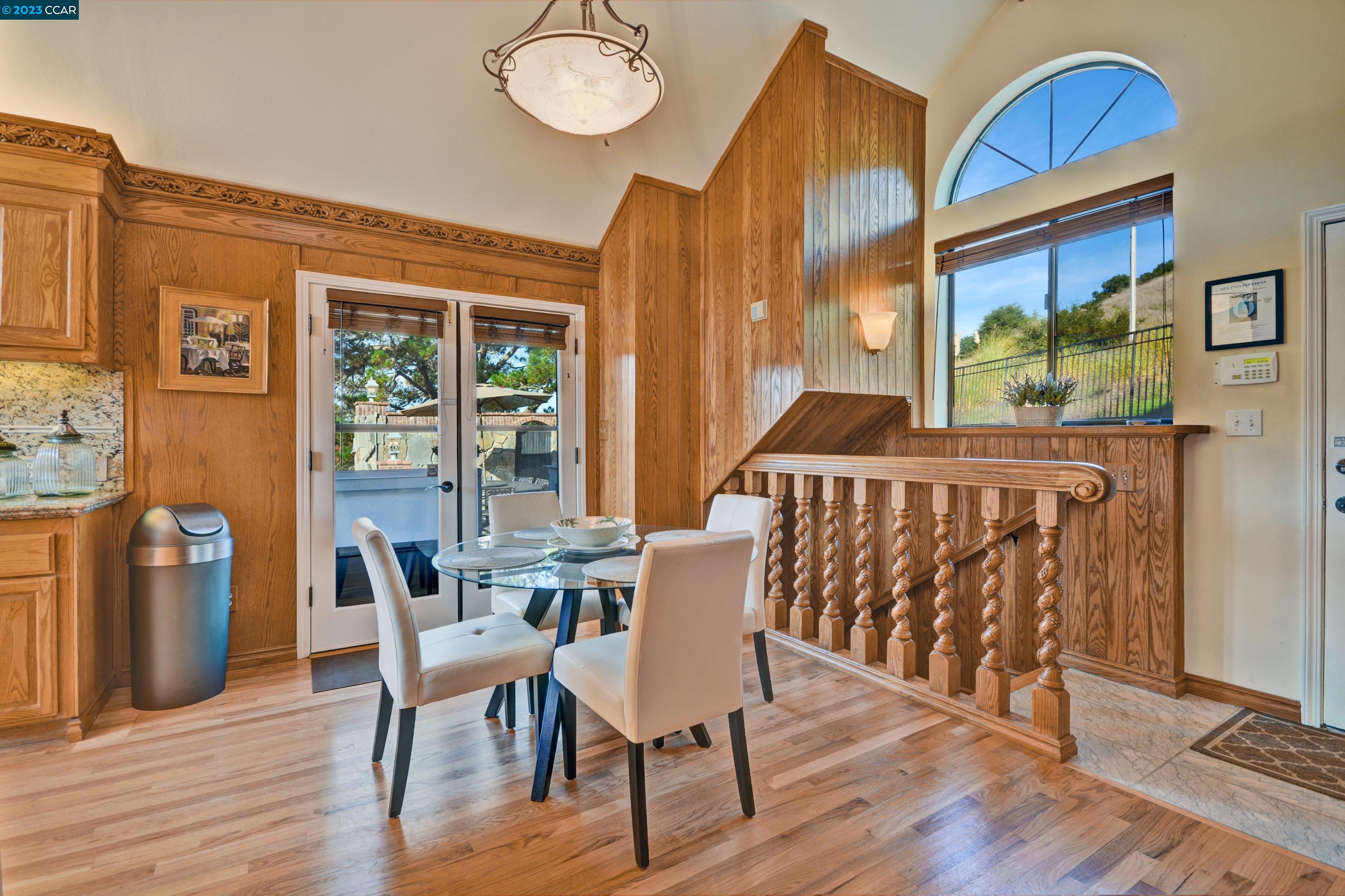 Detail Gallery Image 20 of 44 For 4134 Happy Valley Road, Orinda,  CA 94563 - 5 Beds | 5/1 Baths