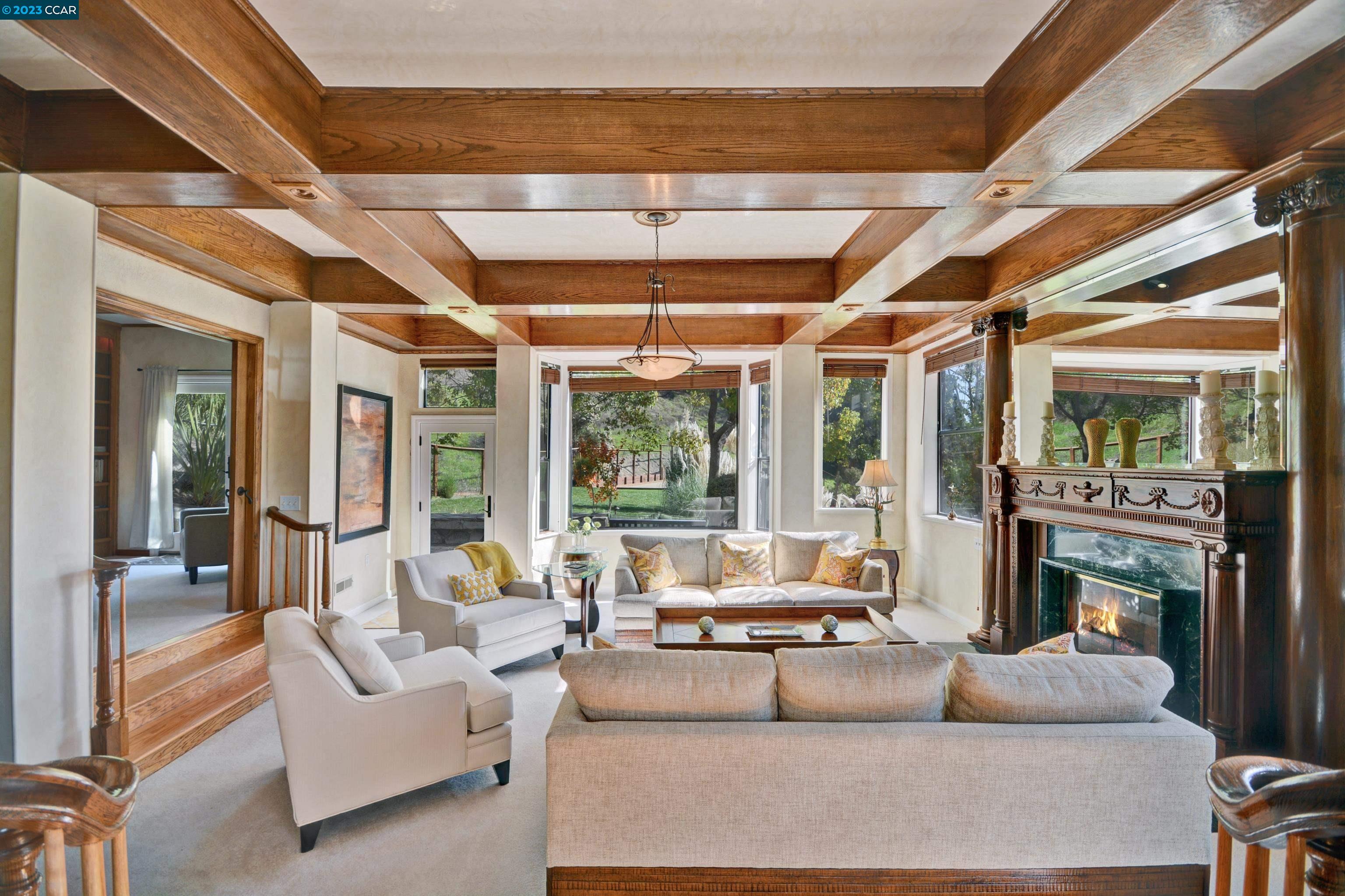 Detail Gallery Image 7 of 44 For 4134 Happy Valley Road, Orinda,  CA 94563 - 5 Beds | 5/1 Baths