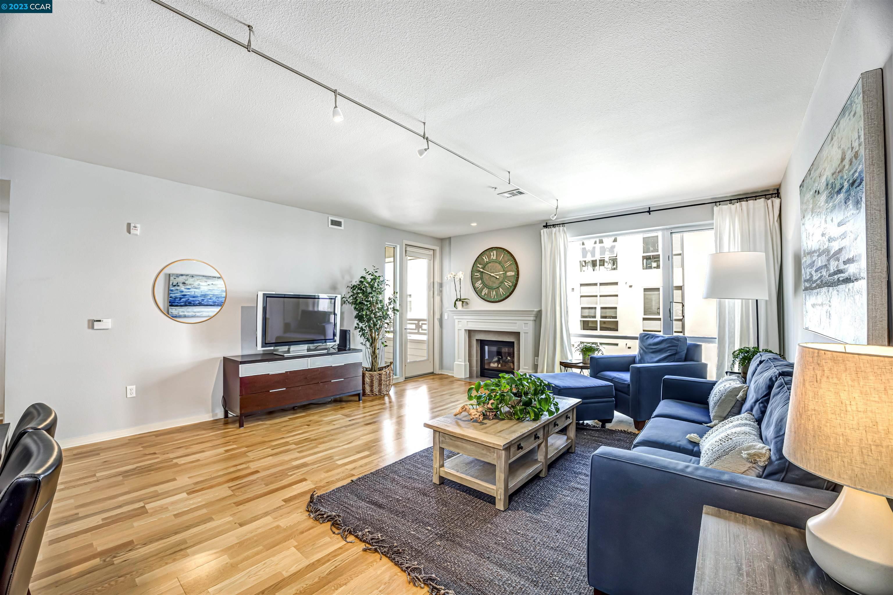 Photo #3: 41044469 Listing 