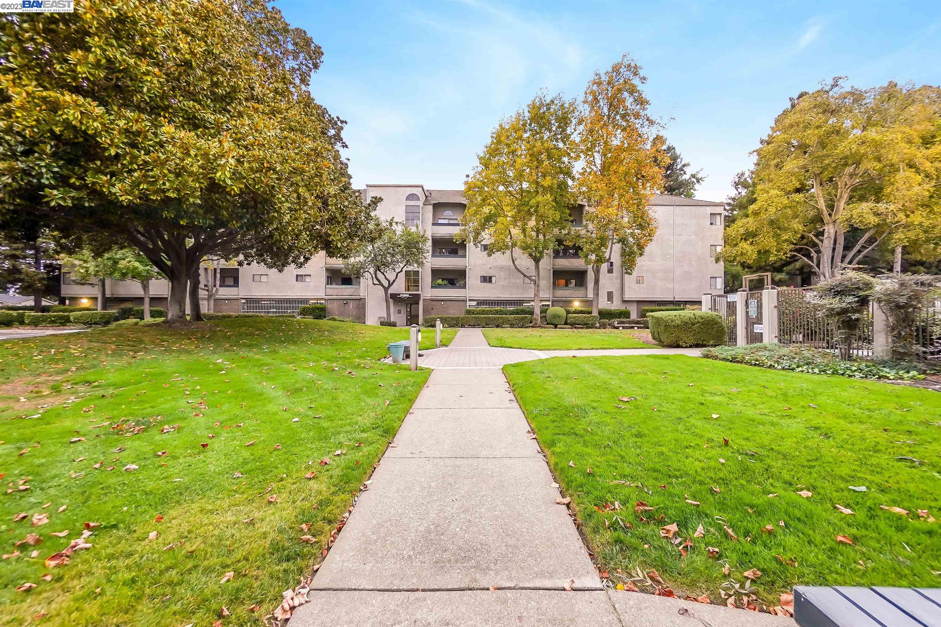 Photo #2: 41044594 Listing 