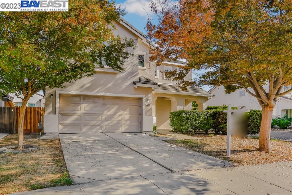Detail Gallery Image 1 of 1 For 2044 Rochester Ct, Tracy,  CA 95377 - 5 Beds | 2/1 Baths