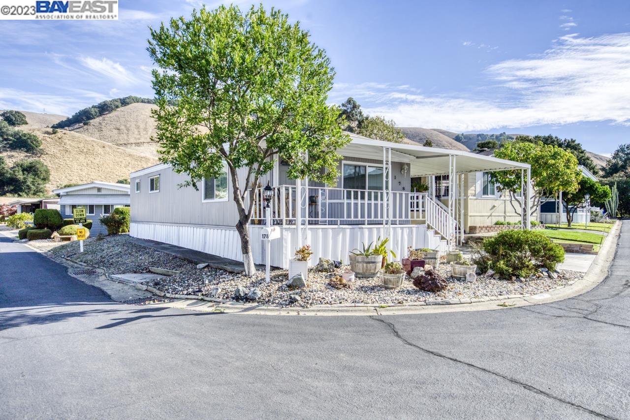 Detail Gallery Image 1 of 1 For 711 Old Canyon Road #178,  Fremont,  CA 94536-1743 - 2 Beds | 2 Baths