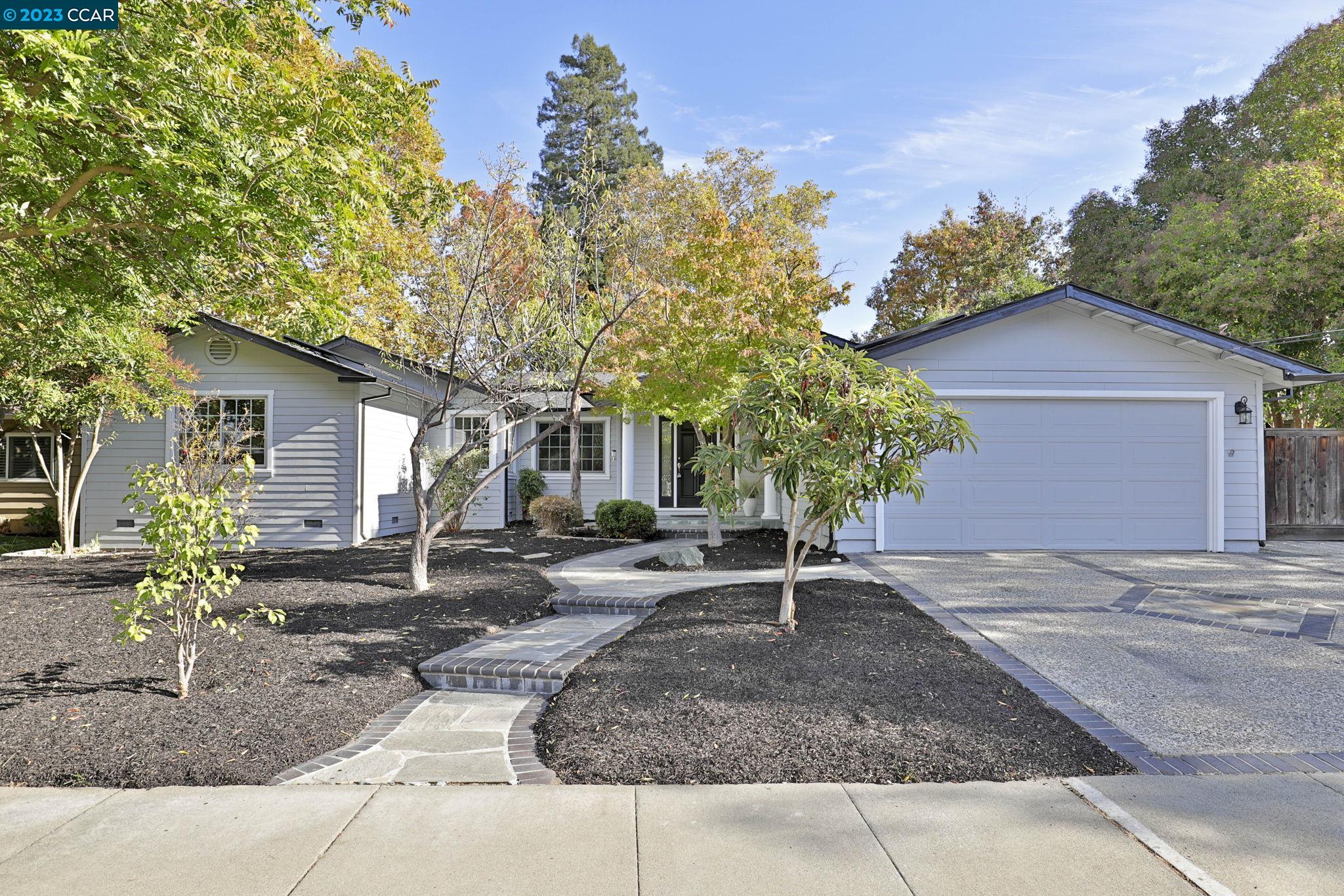 Detail Gallery Image 1 of 1 For 434 Peppertree Rd, Walnut Creek,  CA 94598 - 5 Beds | 3/1 Baths