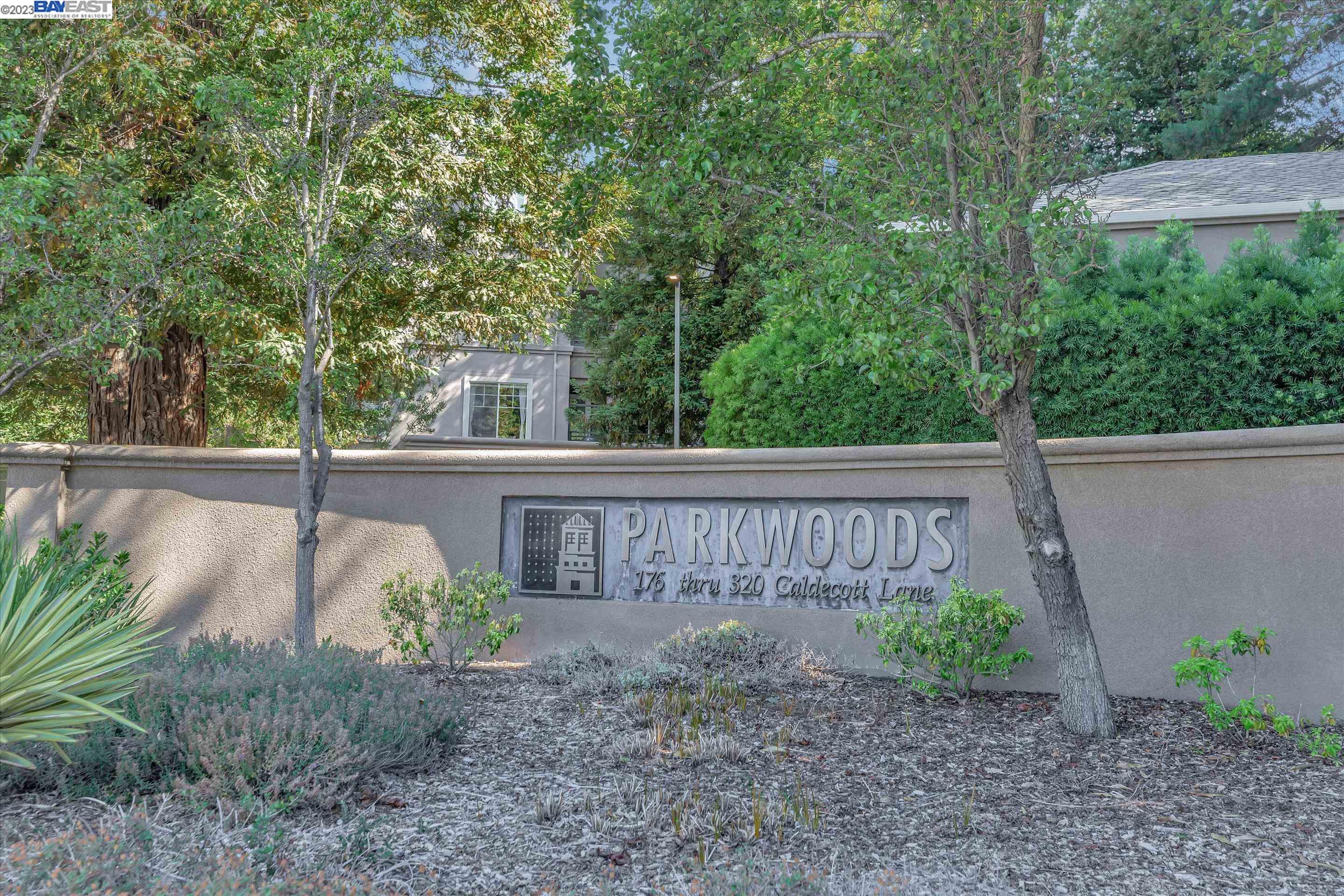 MLS: 41044987 Condo For Sale