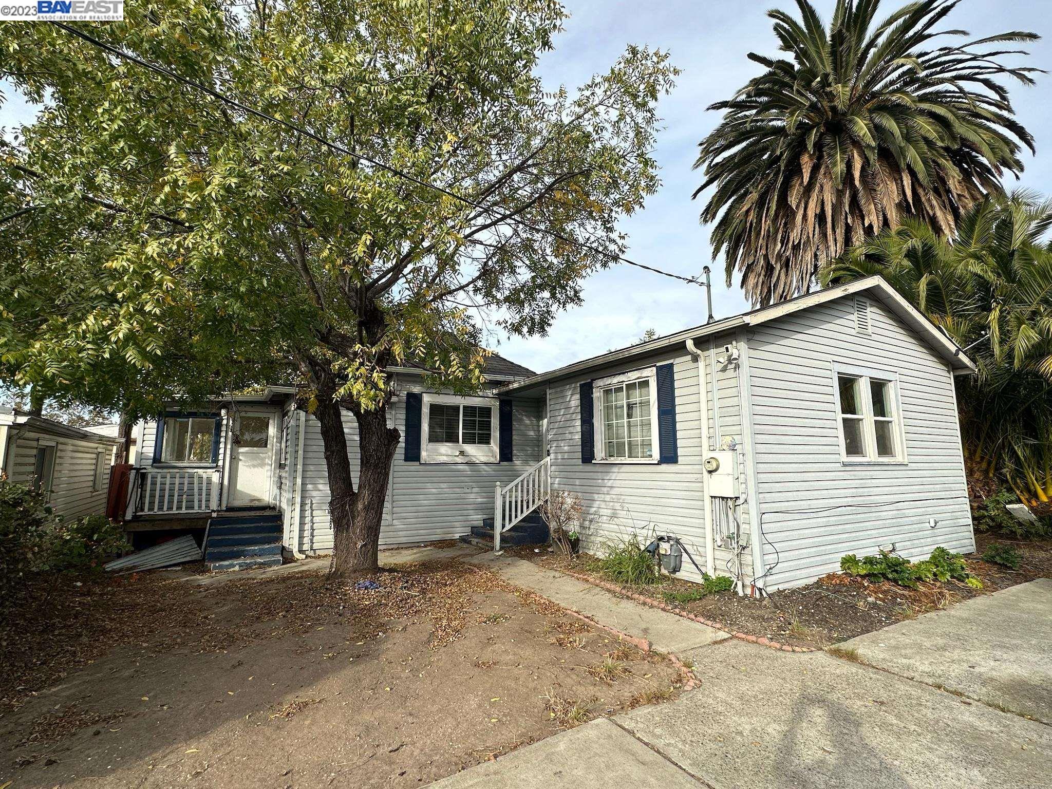 Discover the potential of Broadway St, Vallejo - a 2-bed, 2-bath fixer-upper waiting for your creative touch. This charming cottage invites you to envision and transform it into your dream home. With character and possibilities abound, this property is a canvas for your unique vision. Seize the opportunity to craft a home that reflects your individuality on the vibrant canvas of Vallejo's historic Broadway Street. Your dream residence awaits, ready to be brought to life.