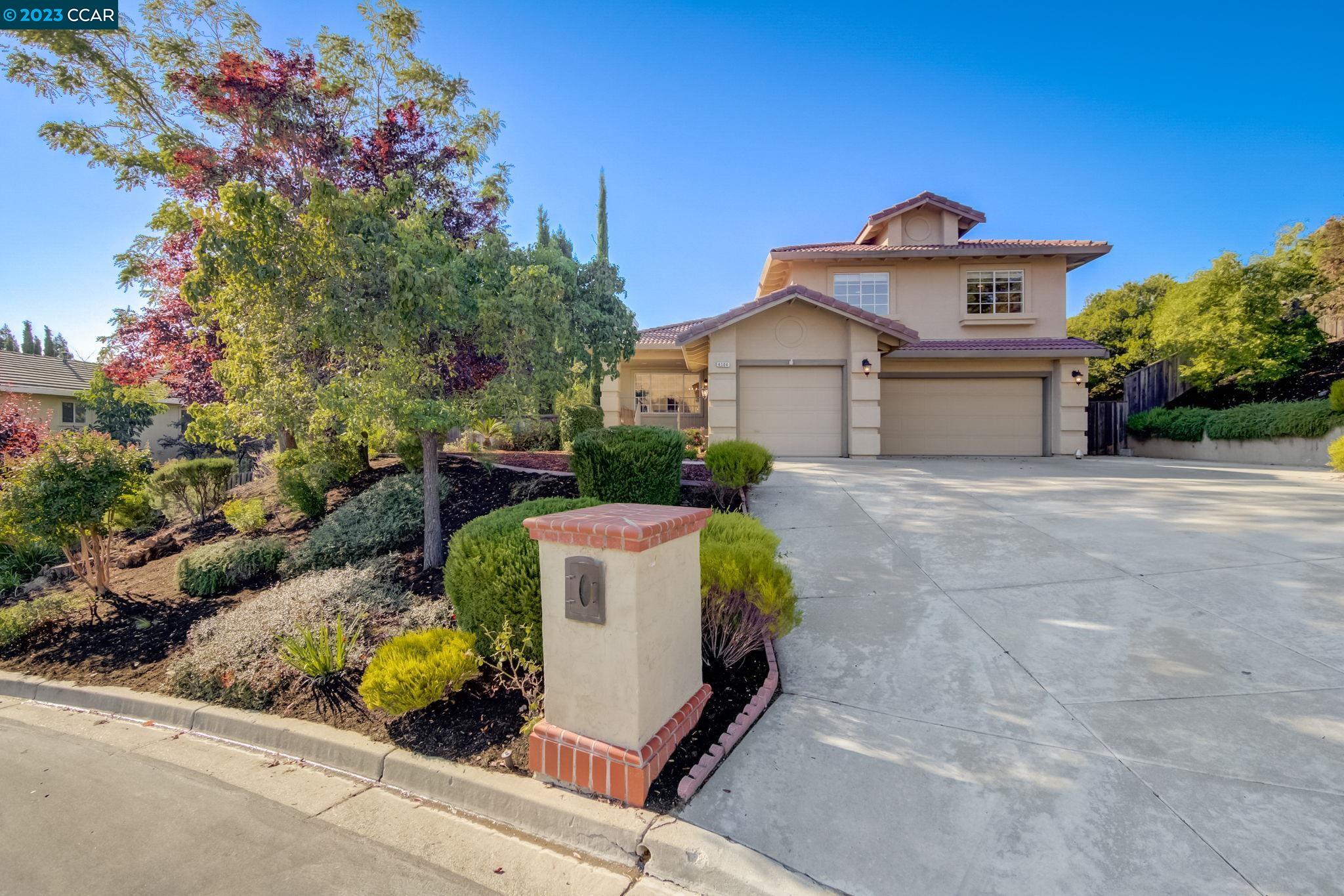 Detail Gallery Image 1 of 1 For 4304 Nottingham Dr, Danville,  CA 94506 - 4 Beds | 3 Baths