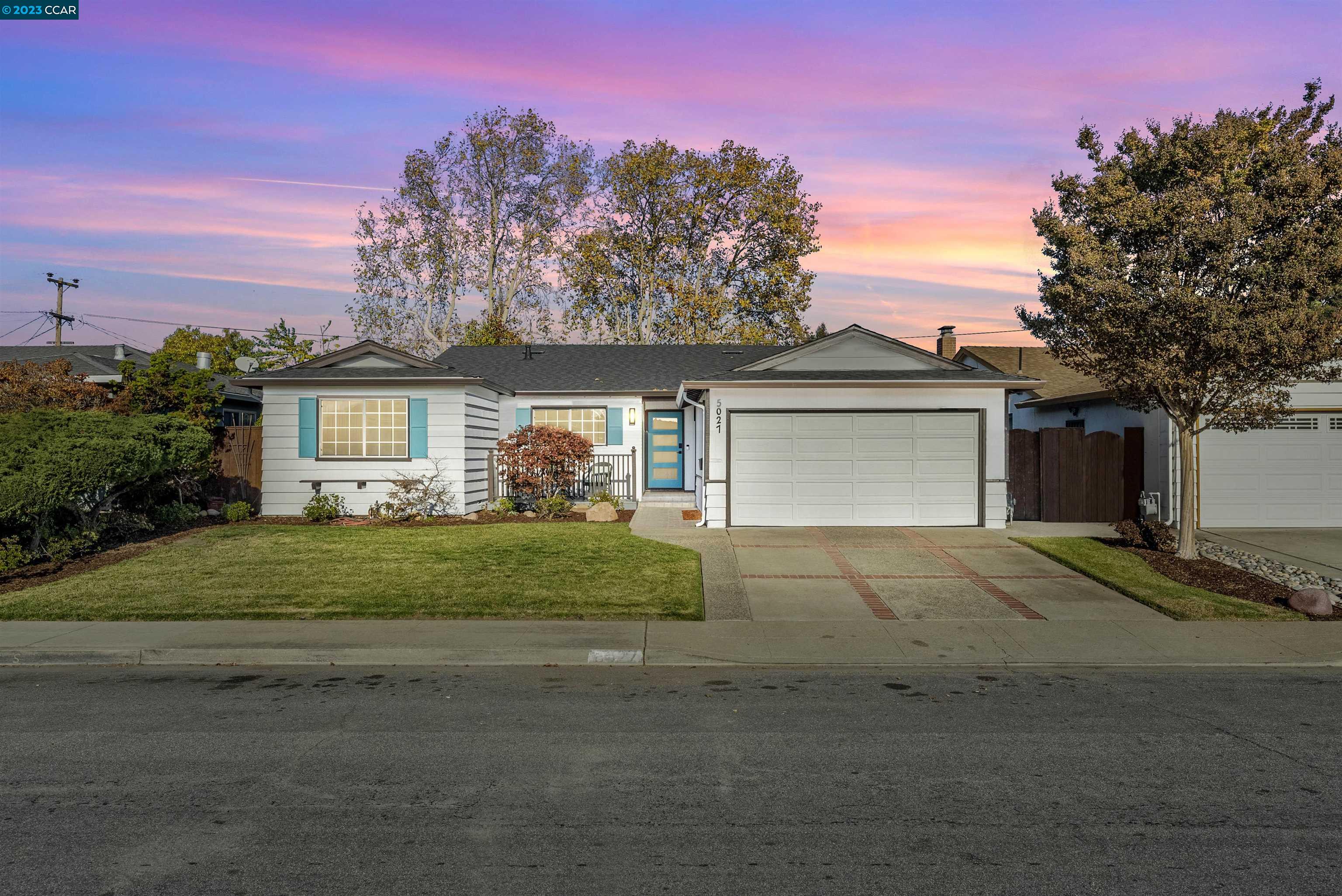 Detail Gallery Image 1 of 1 For 5027 Yellowstone Park Drive, Fremont,  CA 94538 - 4 Beds | 2 Baths