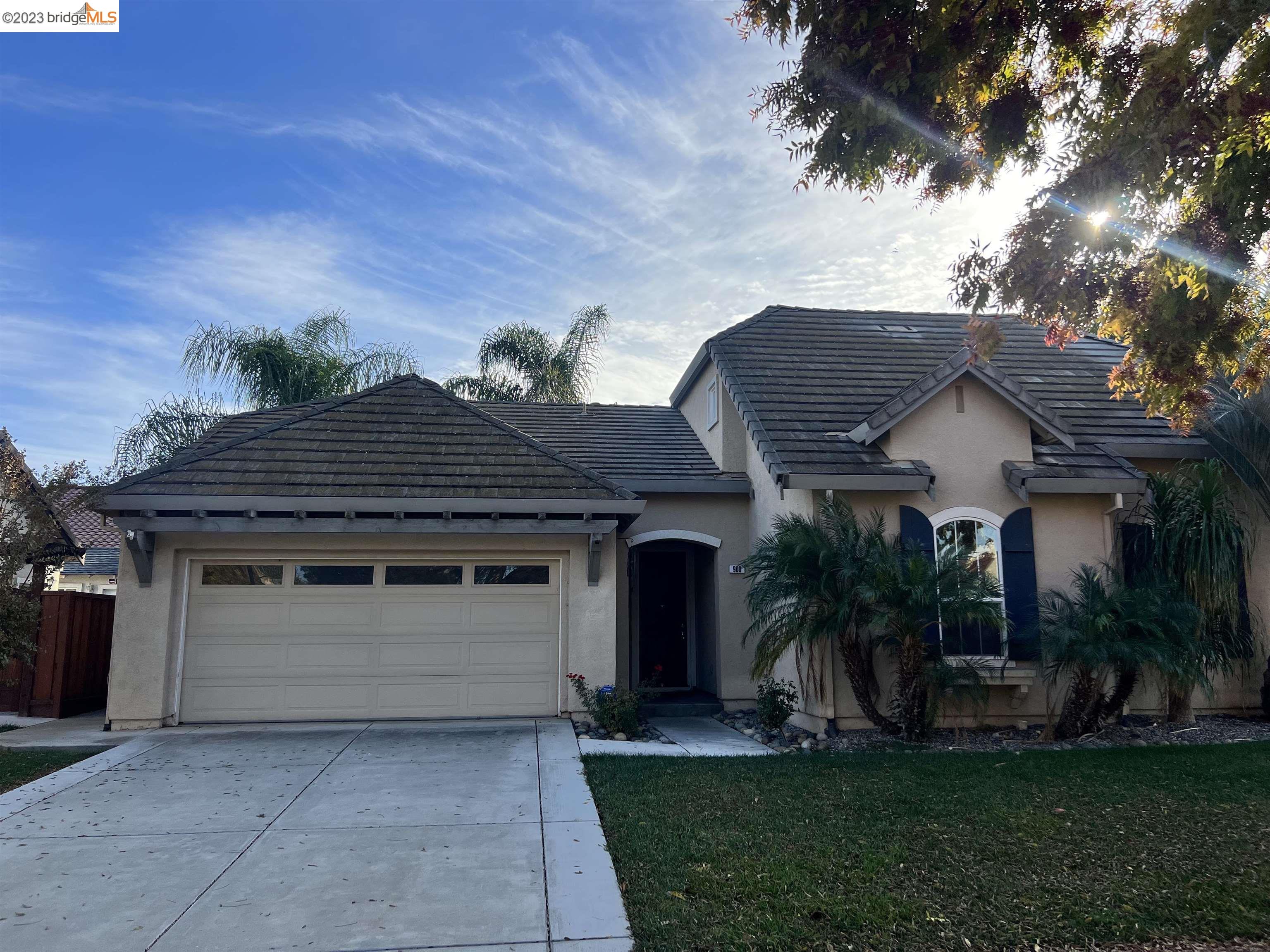 Detail Gallery Image 1 of 1 For 900 Independence St, Brentwood,  CA 94513 - 3 Beds | 3 Baths