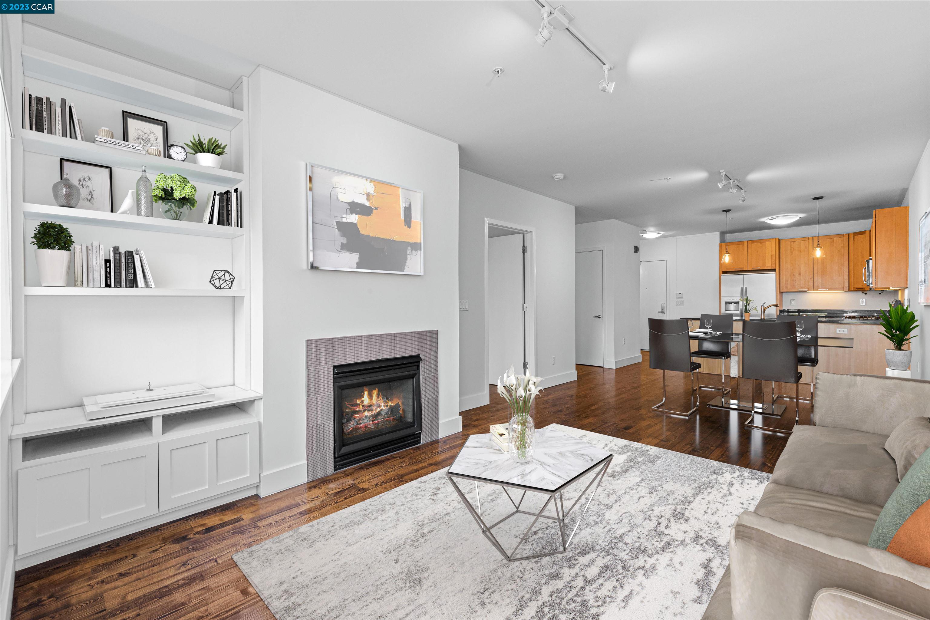 Detail Gallery Image 1 of 1 For 2300 Broadway #10,  Oakland,  CA 94612 - 1 Beds | 1 Baths