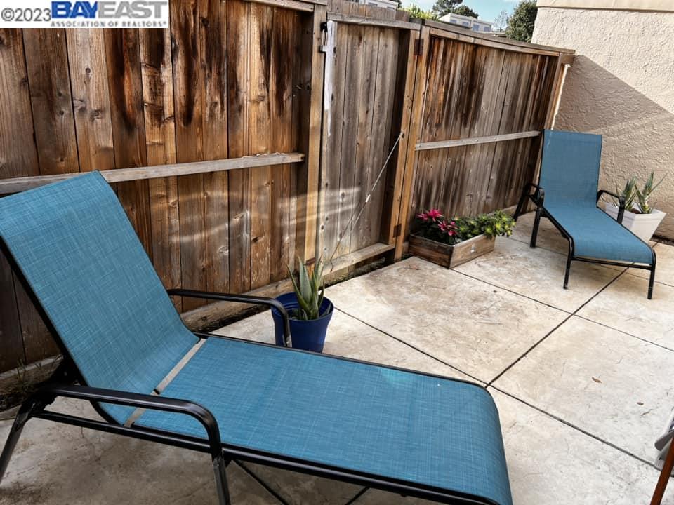 Detail Gallery Image 38 of 60 For 63 Montsalas Dr, Monterey,  CA 93940 - 2 Beds | 2 Baths