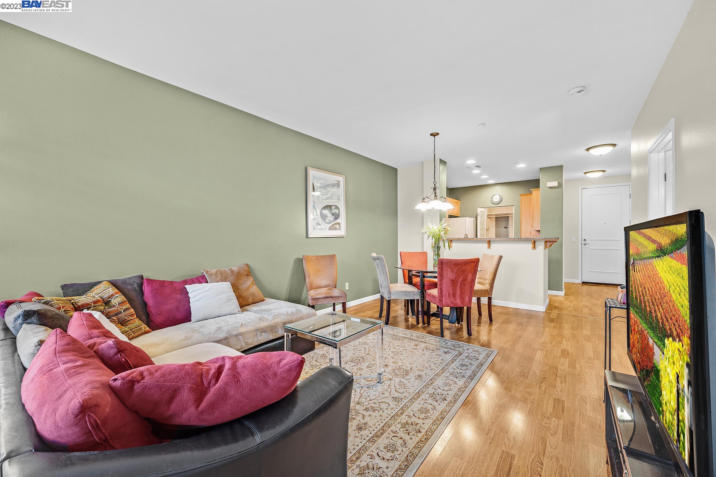 Photo #6: 41045605 Listing 