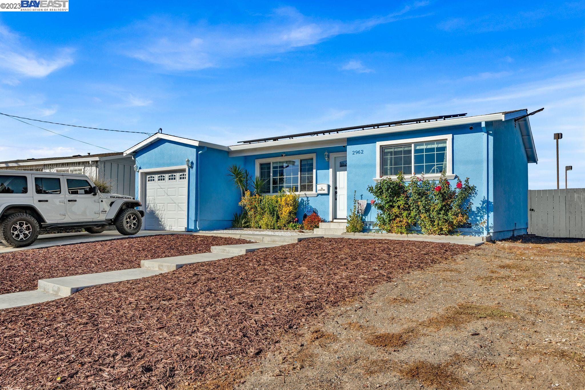 Detail Gallery Image 1 of 1 For 2962 Clearland Circle, Bay Point,  CA 94565 - 2 Beds | 1 Baths