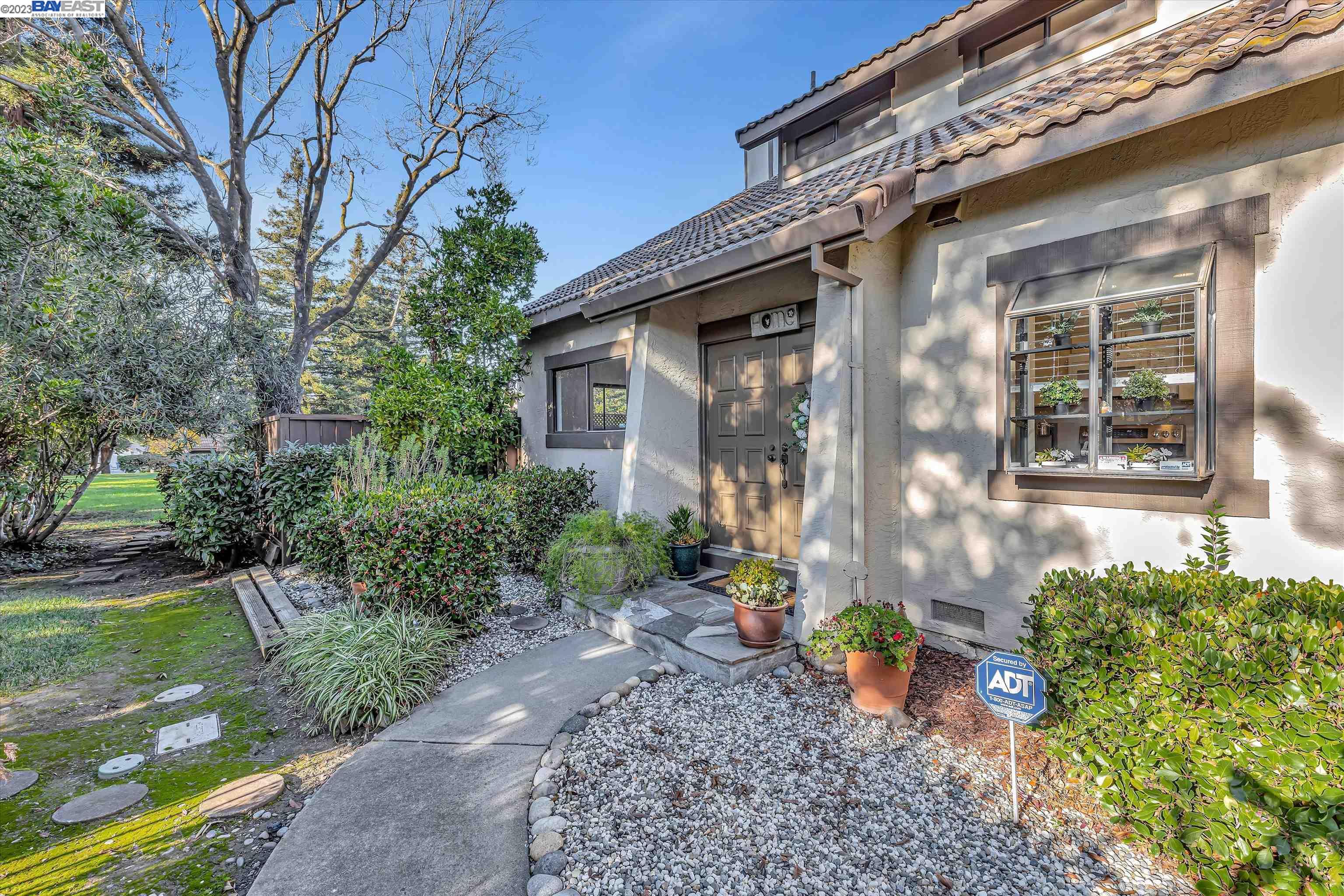 Photo #2: 41045965 Listing 