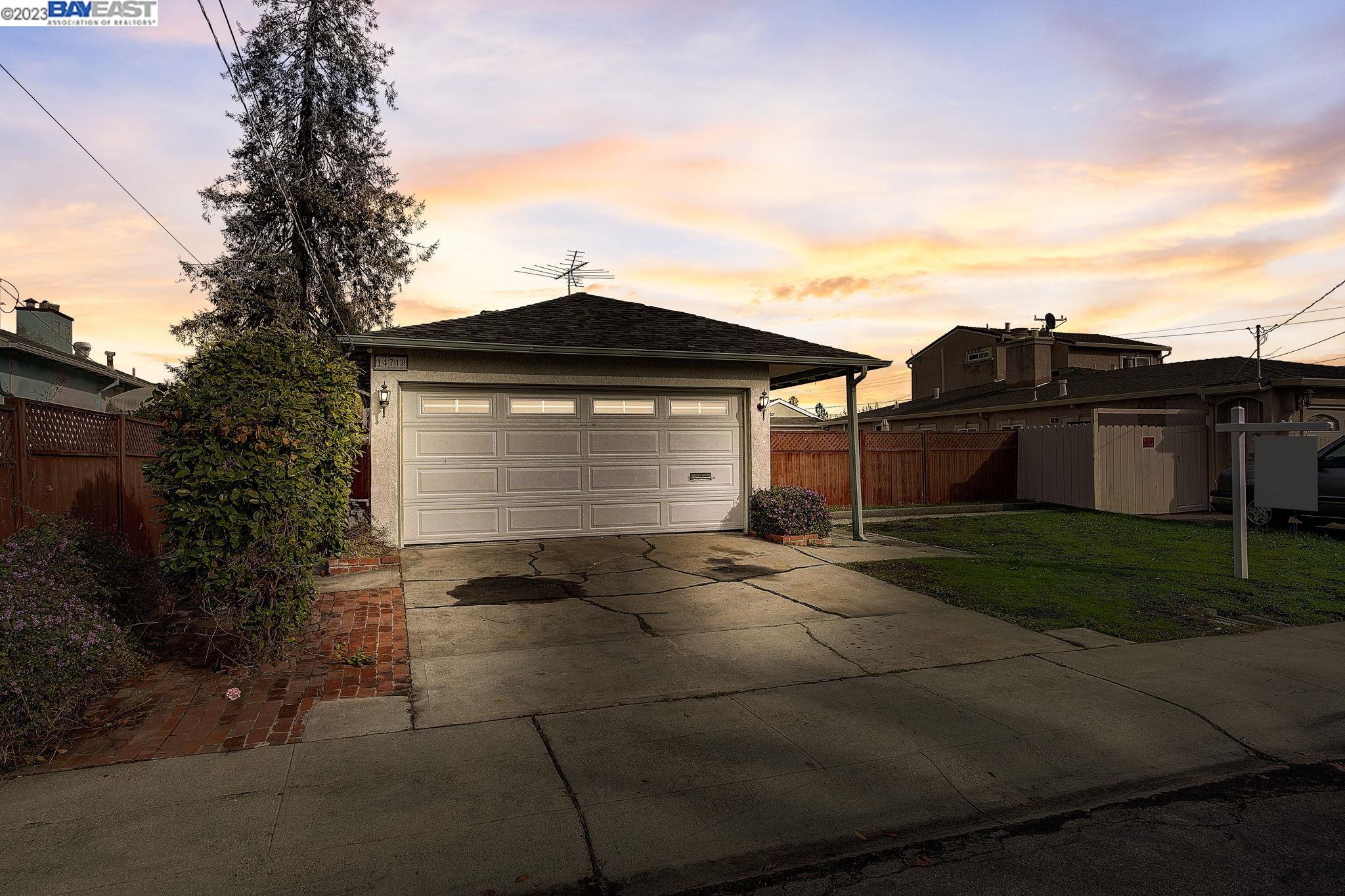Detail Gallery Image 1 of 1 For 14718 Fisk Ct, San Leandro,  CA 94579 - 3 Beds | 1 Baths