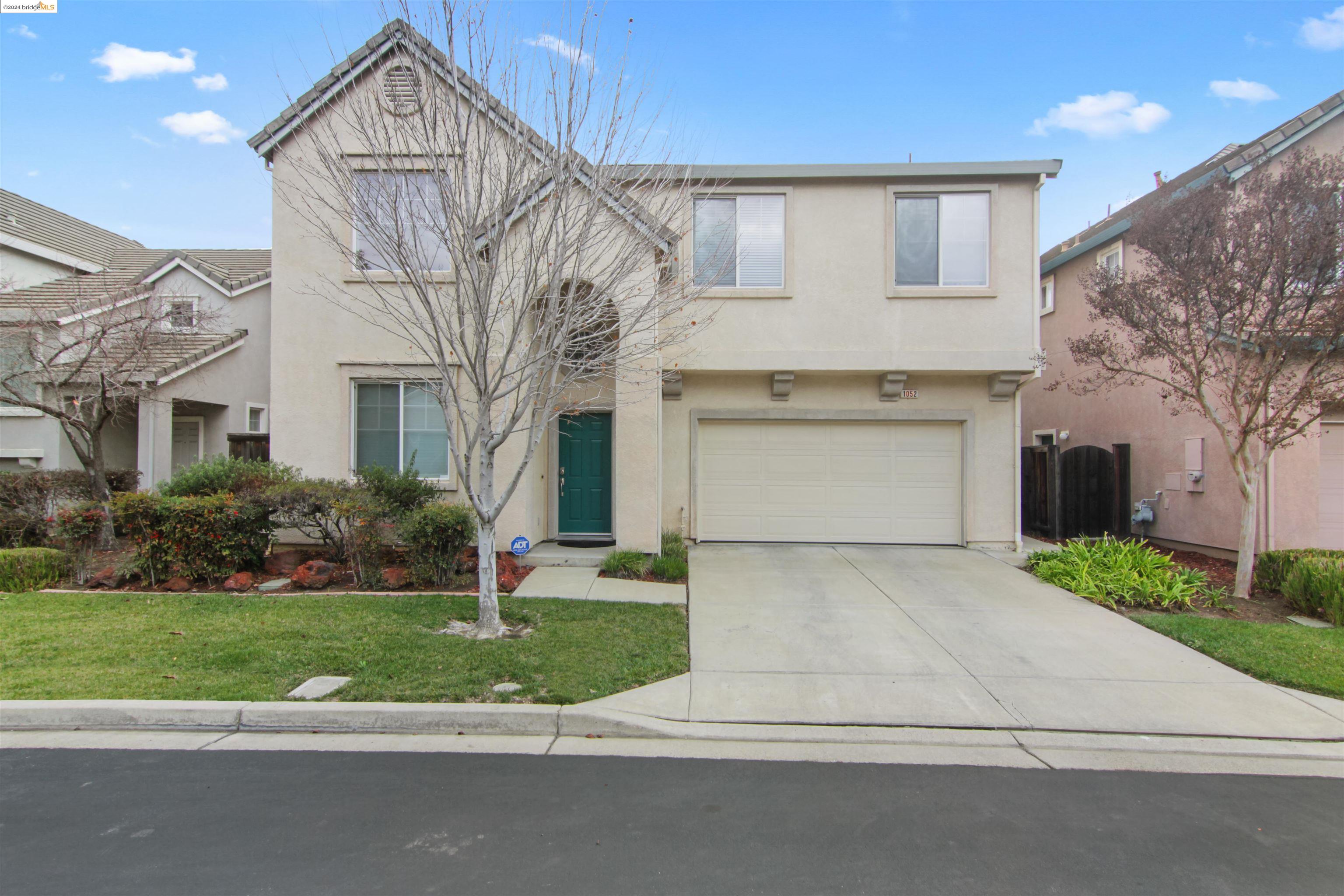 Detail Gallery Image 1 of 1 For 1052 Chesapeake Dr, Pittsburg,  CA 94565 - 4 Beds | 2/1 Baths