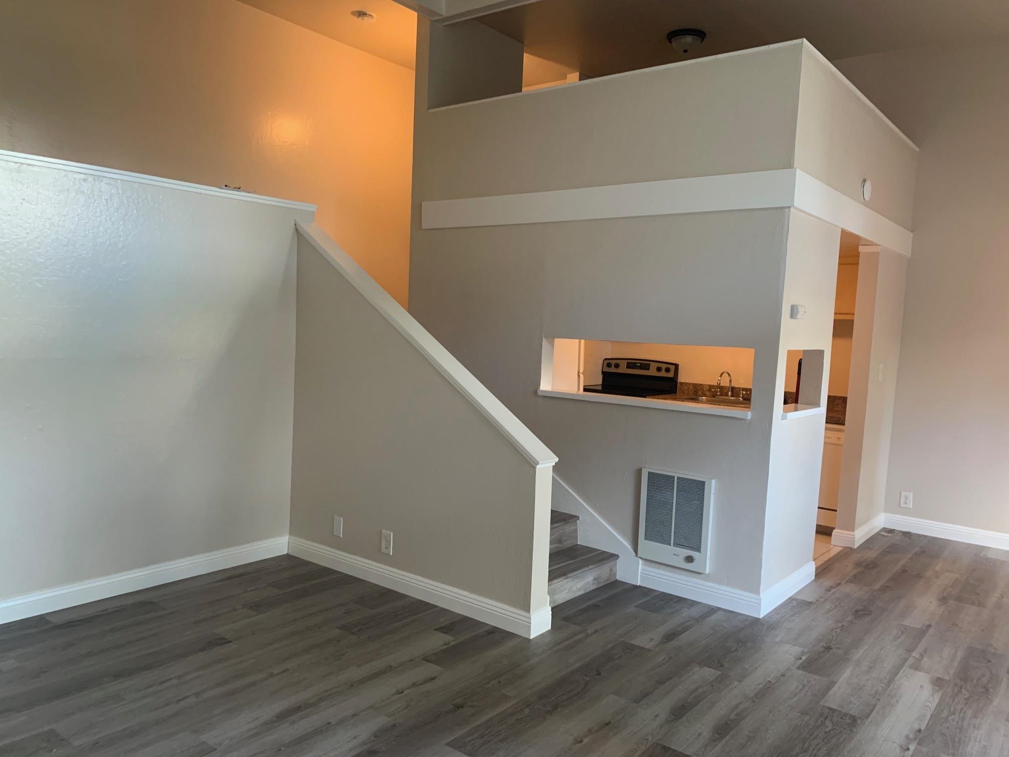 Detail Gallery Image 3 of 18 For 2059 Ascot Dr #112,  Moraga,  CA 94556 - 1 Beds | 1 Baths