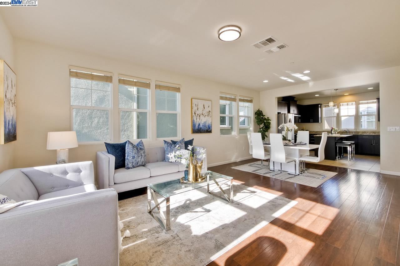 Detail Gallery Image 1 of 1 For 3276 Briones Ter, Fremont,  CA 94538 - 4 Beds | 2/2 Baths