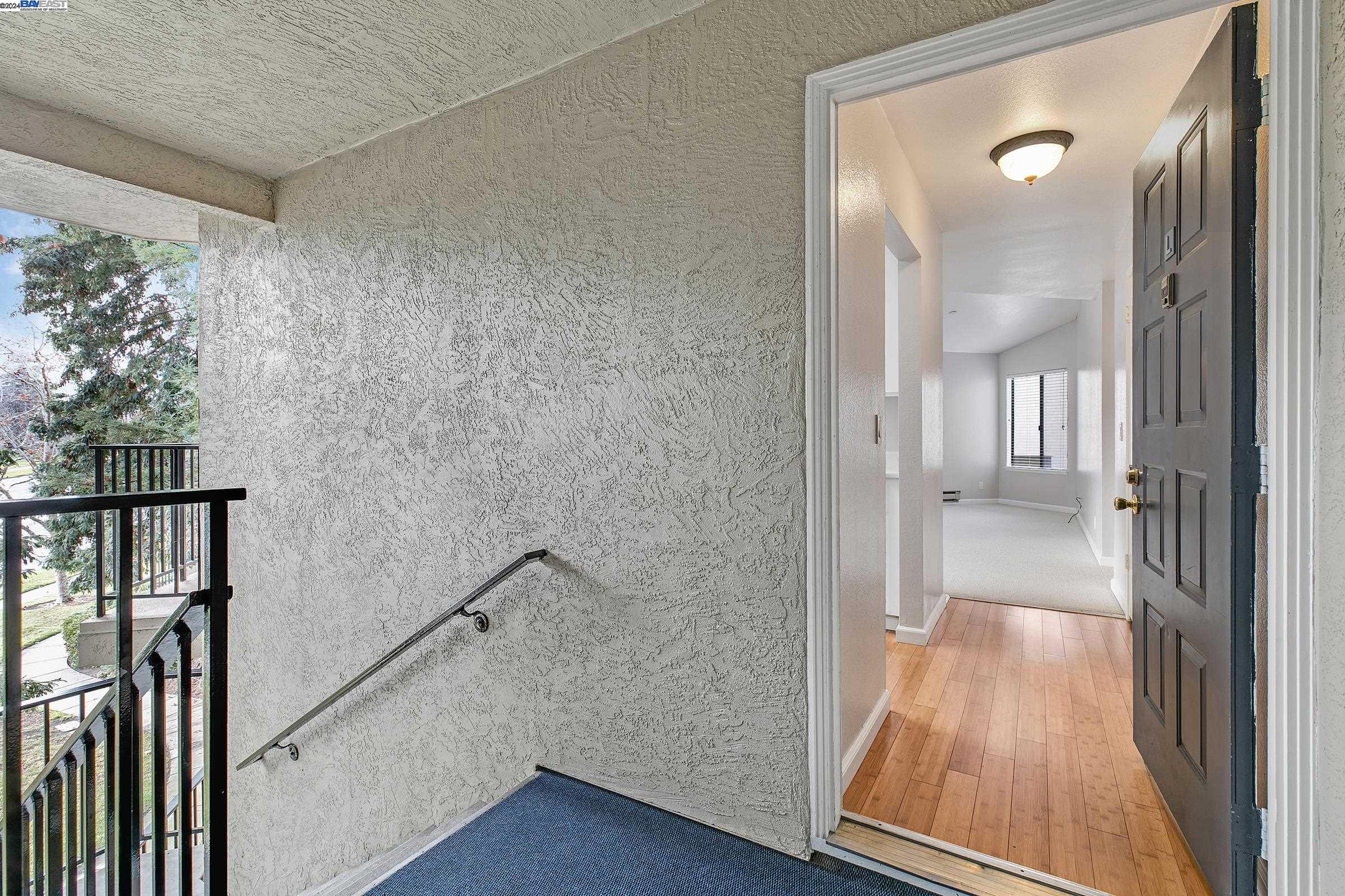 Photo #2: 41046773 Listing 