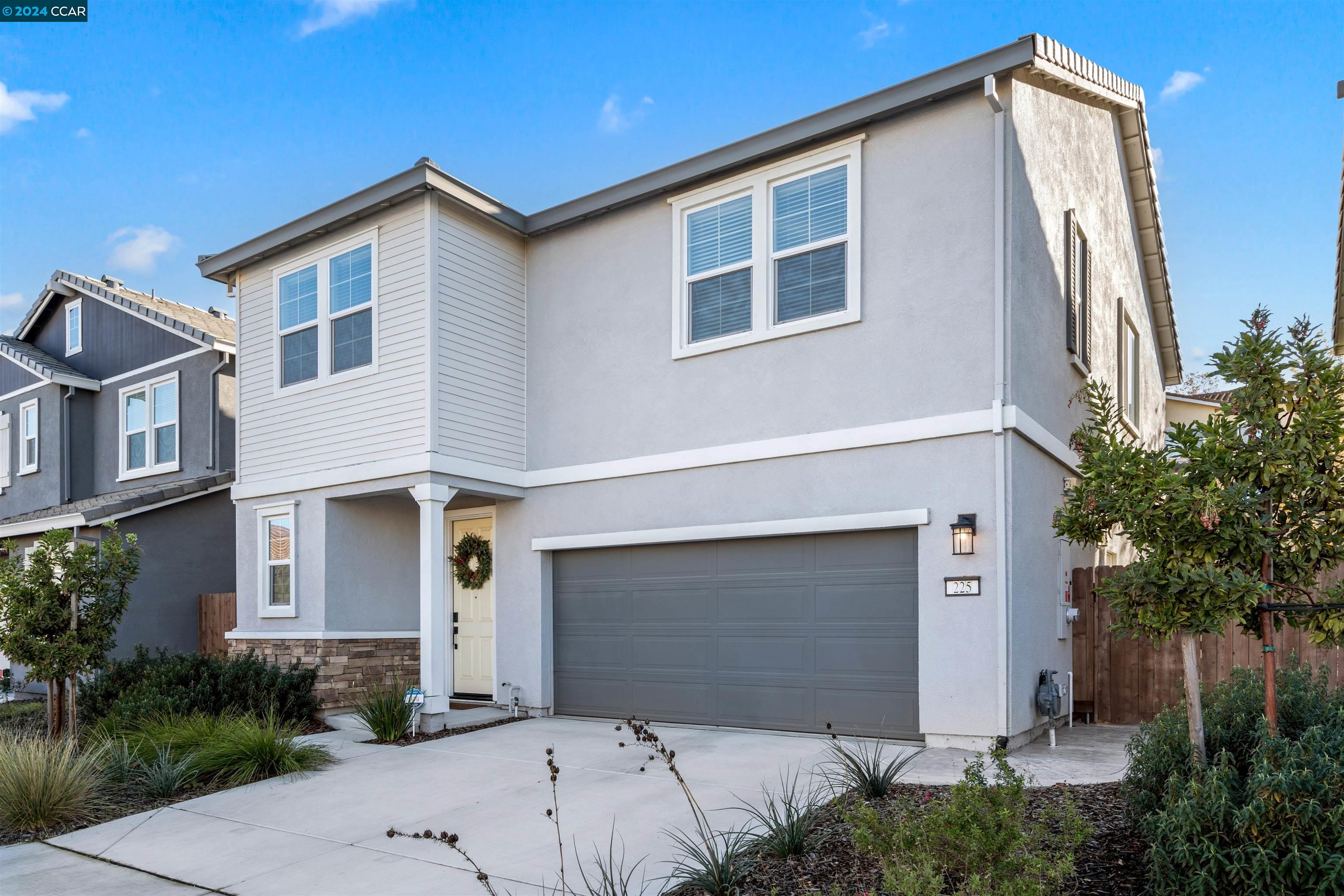 Detail Gallery Image 1 of 1 For 225 Agata Way, Oakley,  CA 94561 - 4 Beds | 2/1 Baths