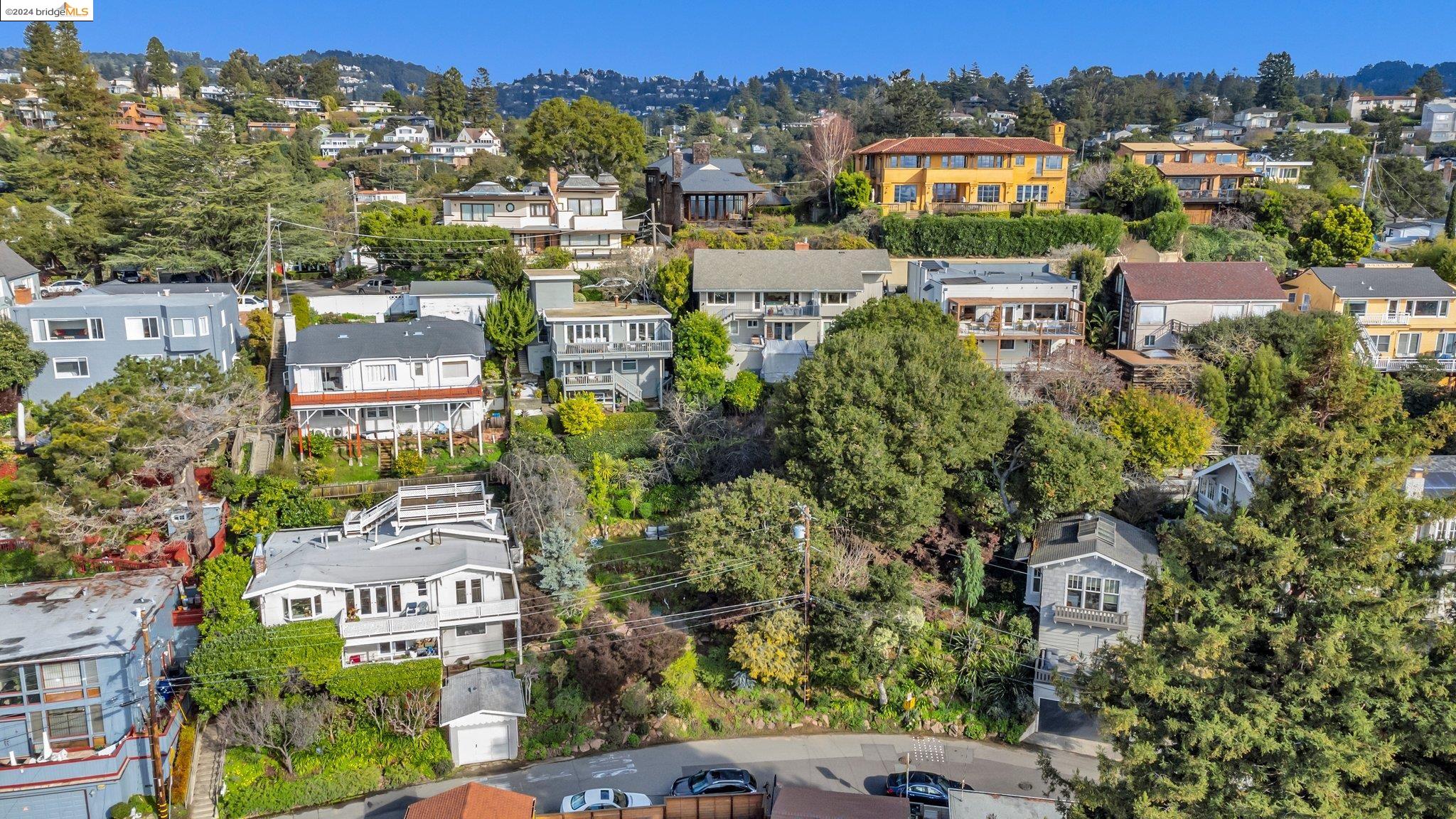 Detail Gallery Image 1 of 1 For 150 Scenic Ave, Piedmont,  CA 94611 - – Beds | – Baths