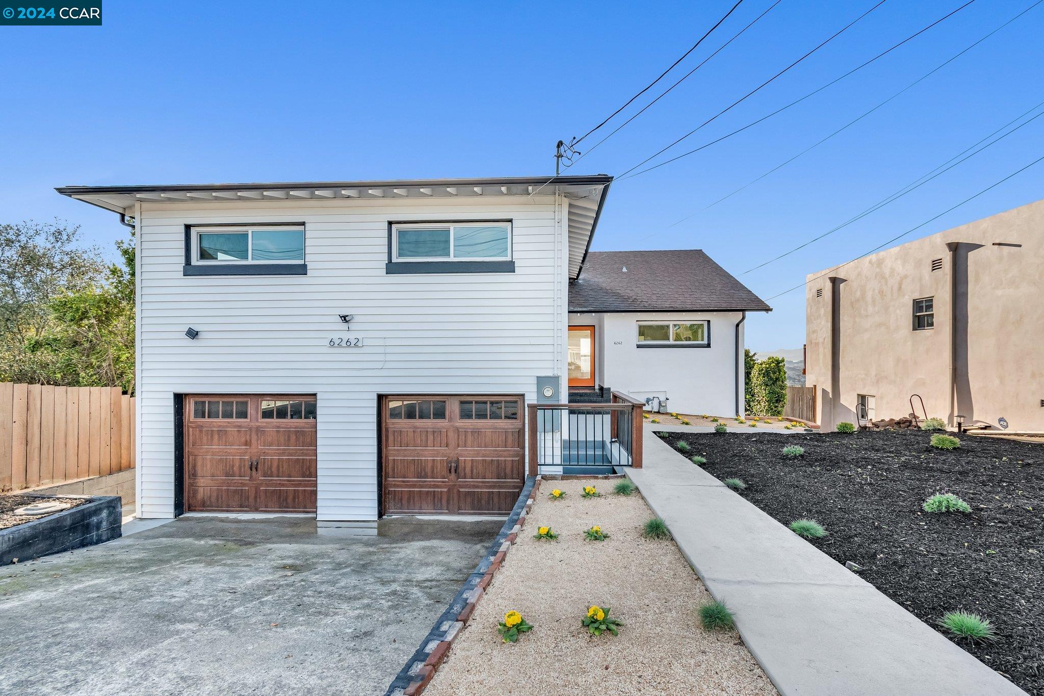 Detail Gallery Image 1 of 1 For 6262 Highland Ave, Richmond,  CA 94805 - 5 Beds | 2/1 Baths