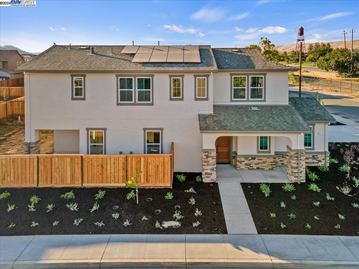 Detail Gallery Image 1 of 1 For 115 Campoli Drive, Morgan Hill,  CA 95037 - 5 Beds | 4/1 Baths