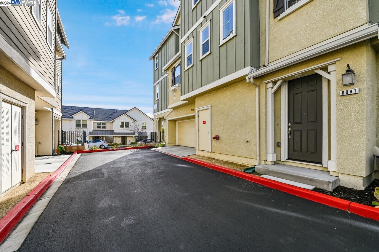 Photo #3: 41047882 Listing 