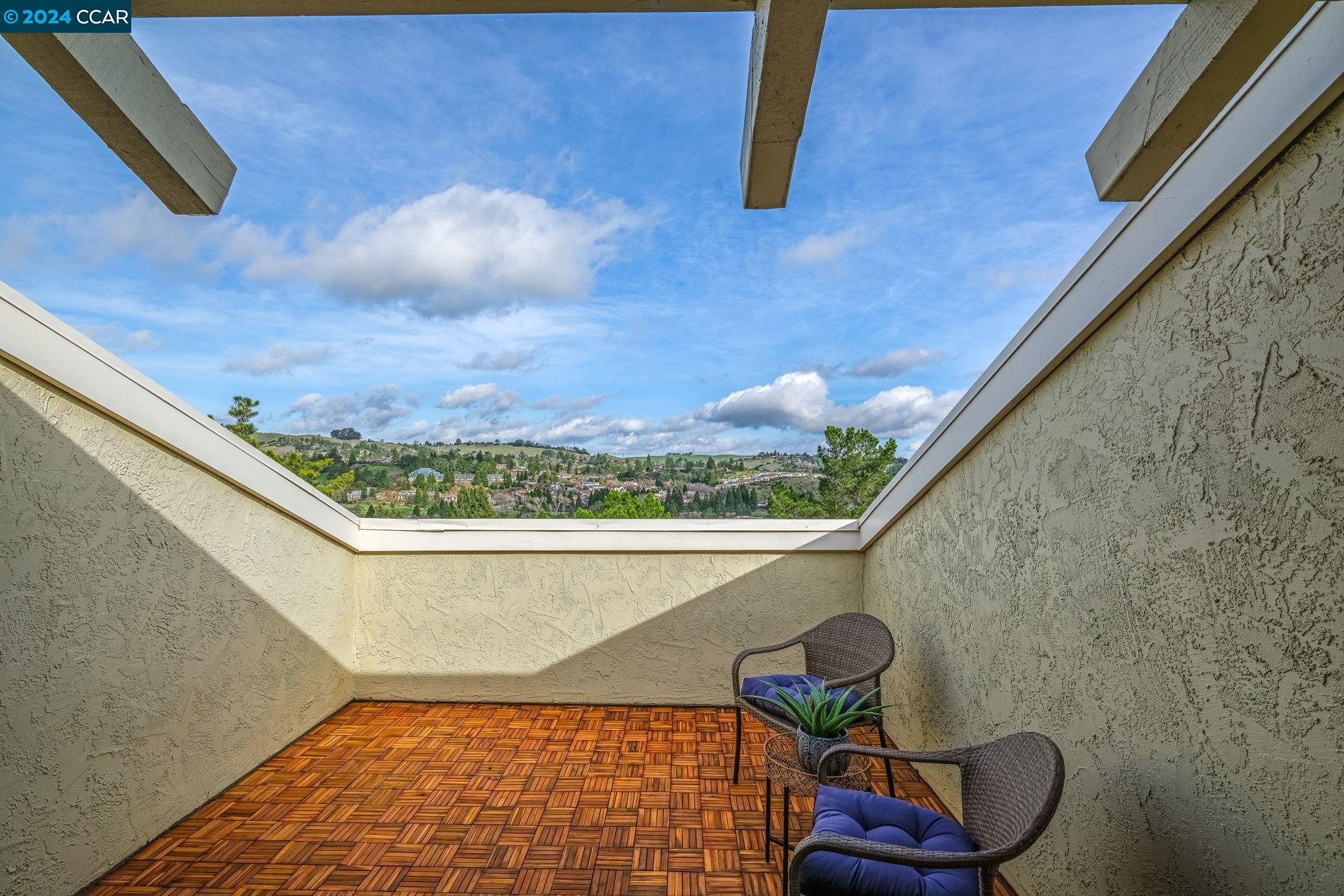 Detail Gallery Image 22 of 44 For 6 Wingfoot St, Moraga,  CA 94556 - 4 Beds | 2/1 Baths