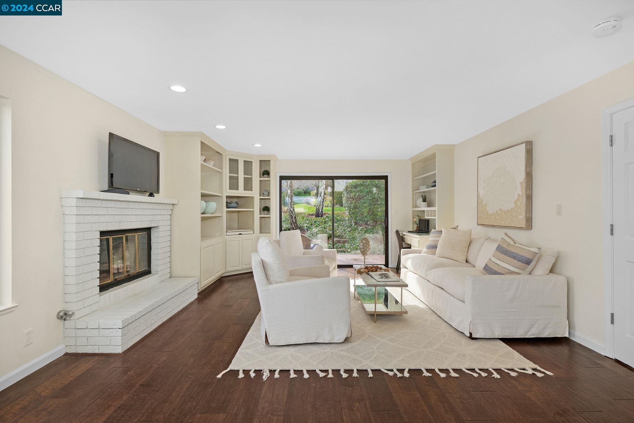 Detail Gallery Image 9 of 44 For 6 Wingfoot St, Moraga,  CA 94556 - 4 Beds | 2/1 Baths