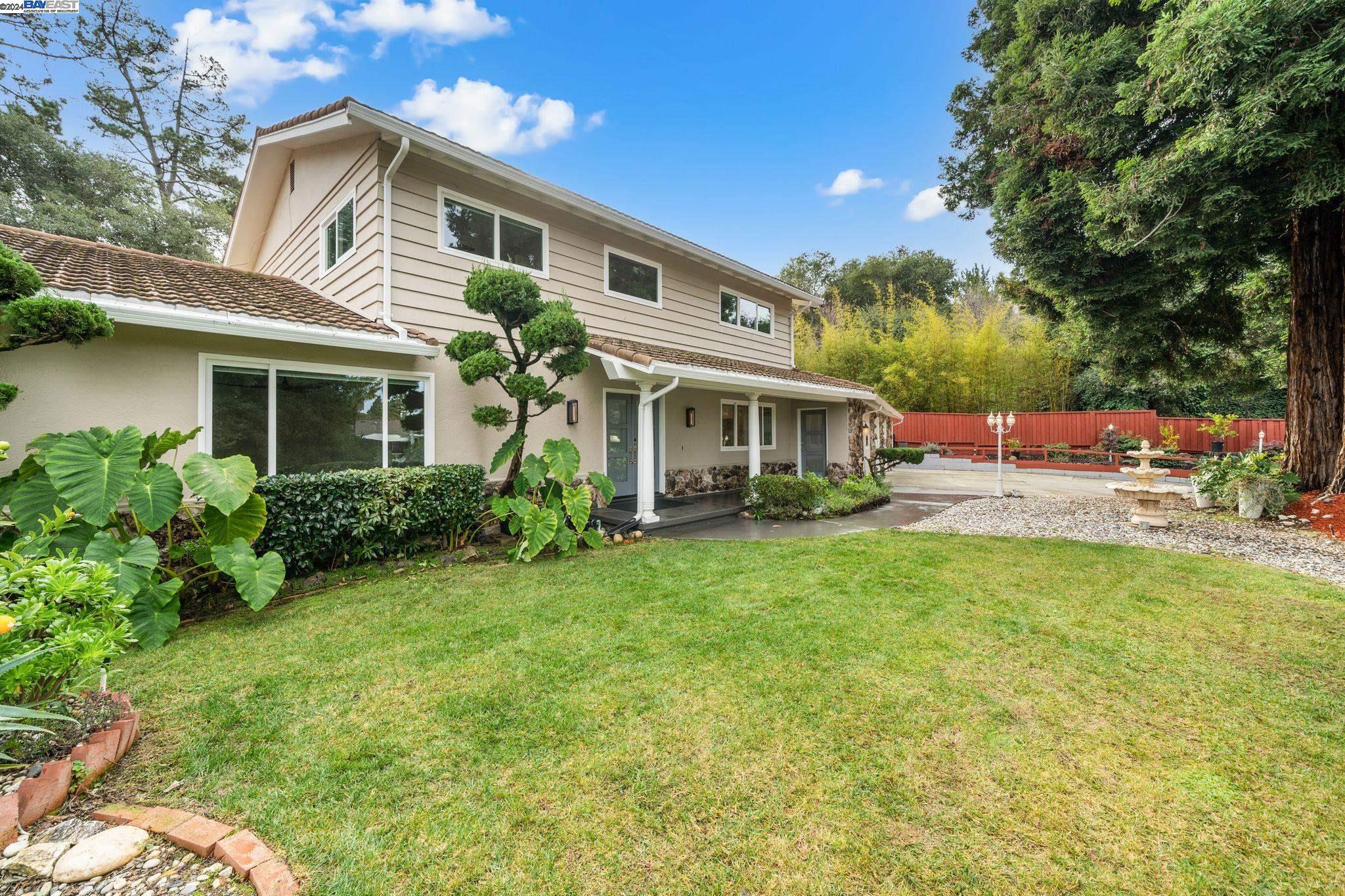 Detail Gallery Image 1 of 1 For 4097 Krolop Rd, Castro Valley,  CA 94546 - 5 Beds | 3/1 Baths