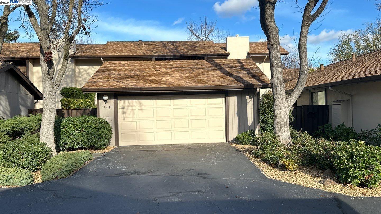 Detail Gallery Image 1 of 1 For 1740 Countrywood Ct, Walnut Creek,  CA 94598 - 3 Beds | 2/1 Baths