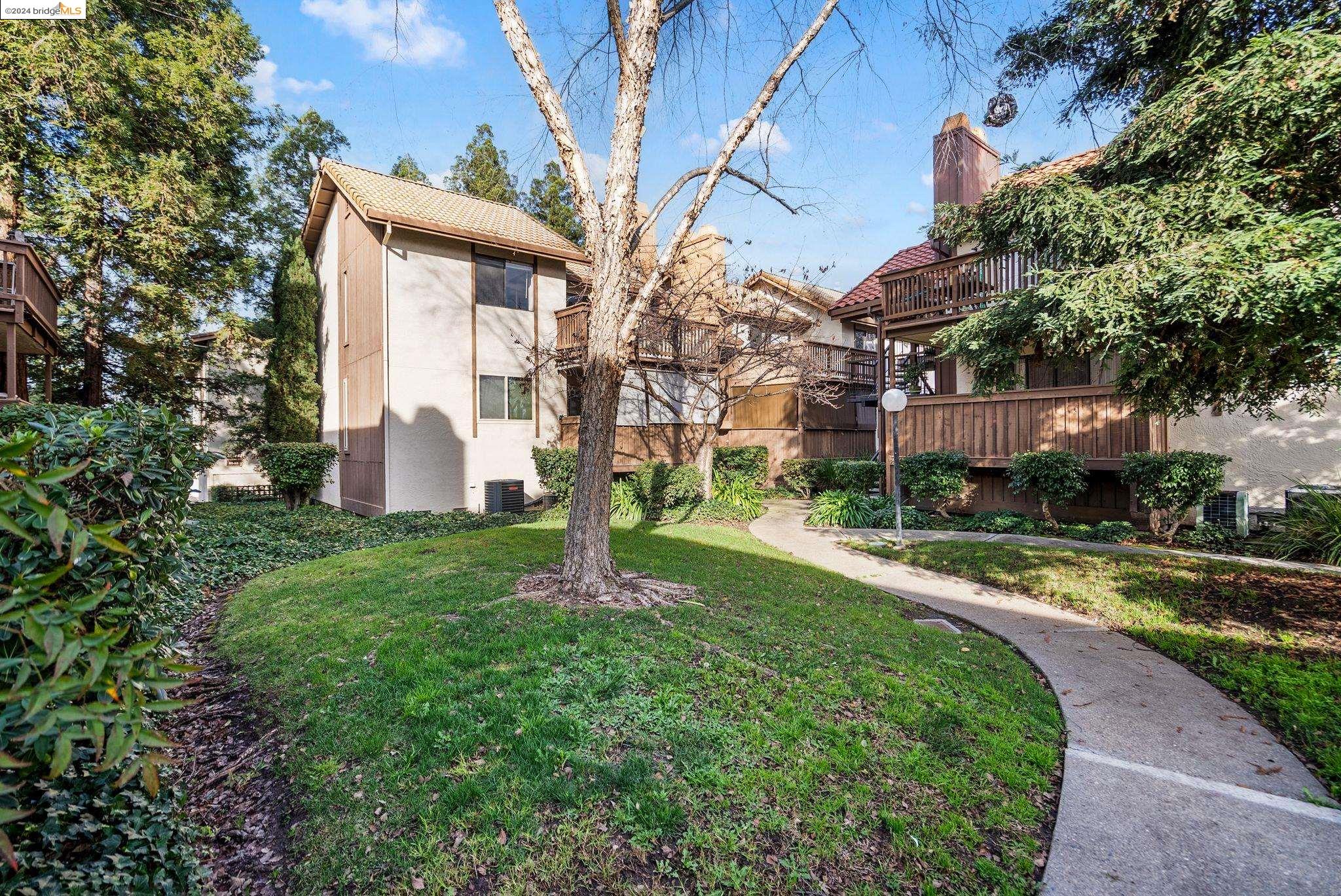 Photo #5: 41048359 Listing 