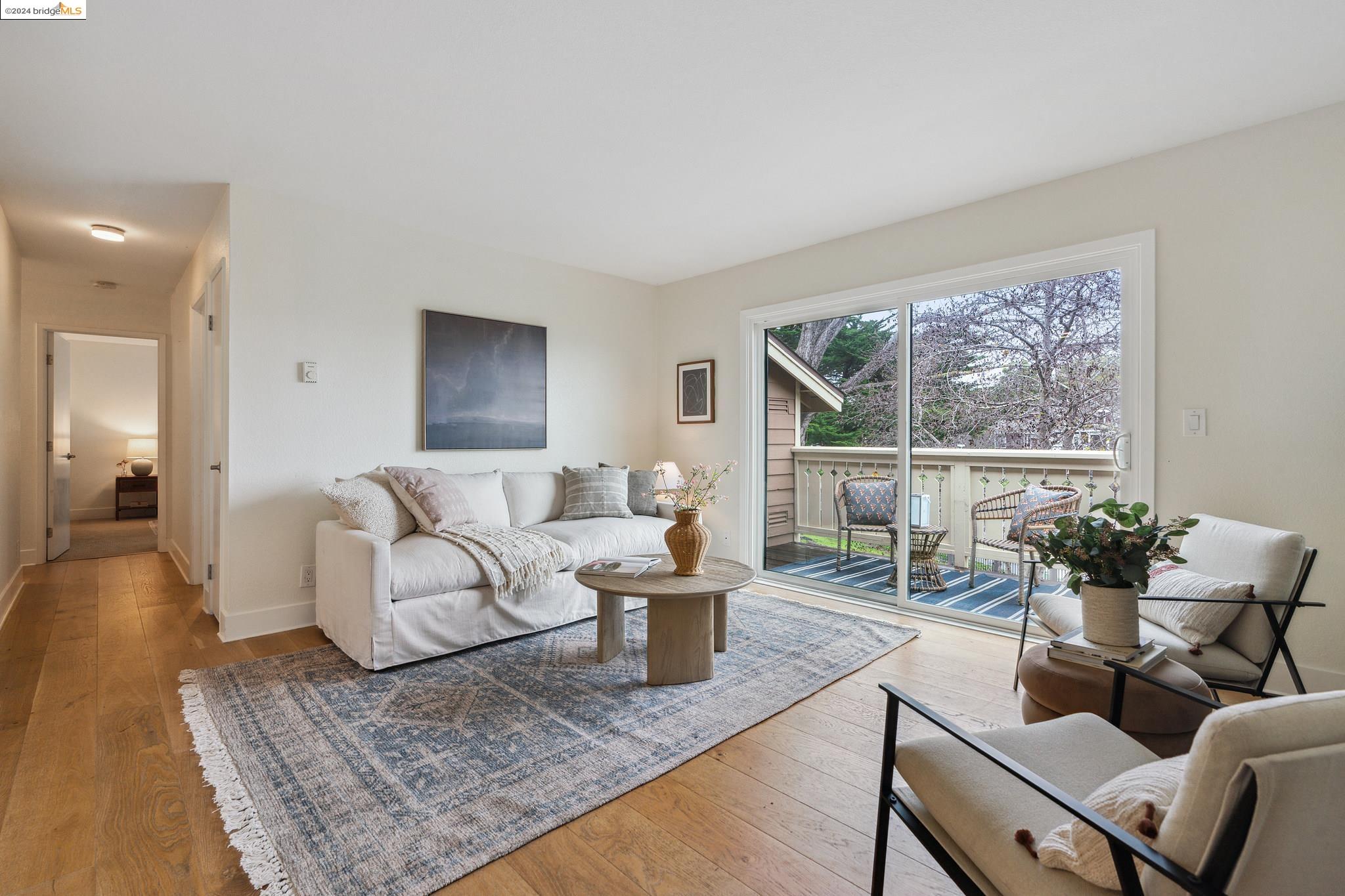 Photo #4: 41048402 Listing 