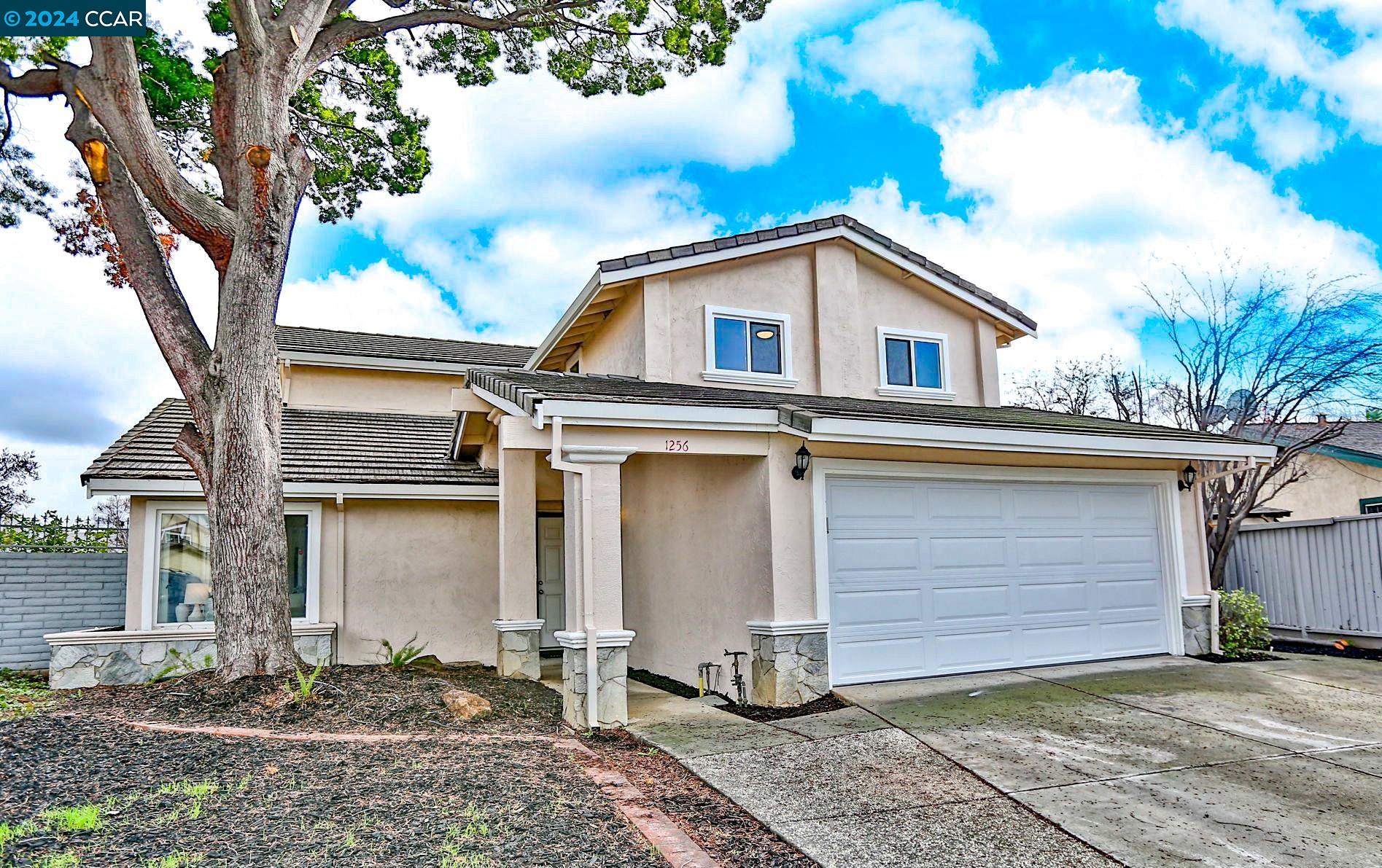 Detail Gallery Image 1 of 1 For 1256 Simonson Ct, San Jose,  CA 95121 - 4 Beds | 2/1 Baths