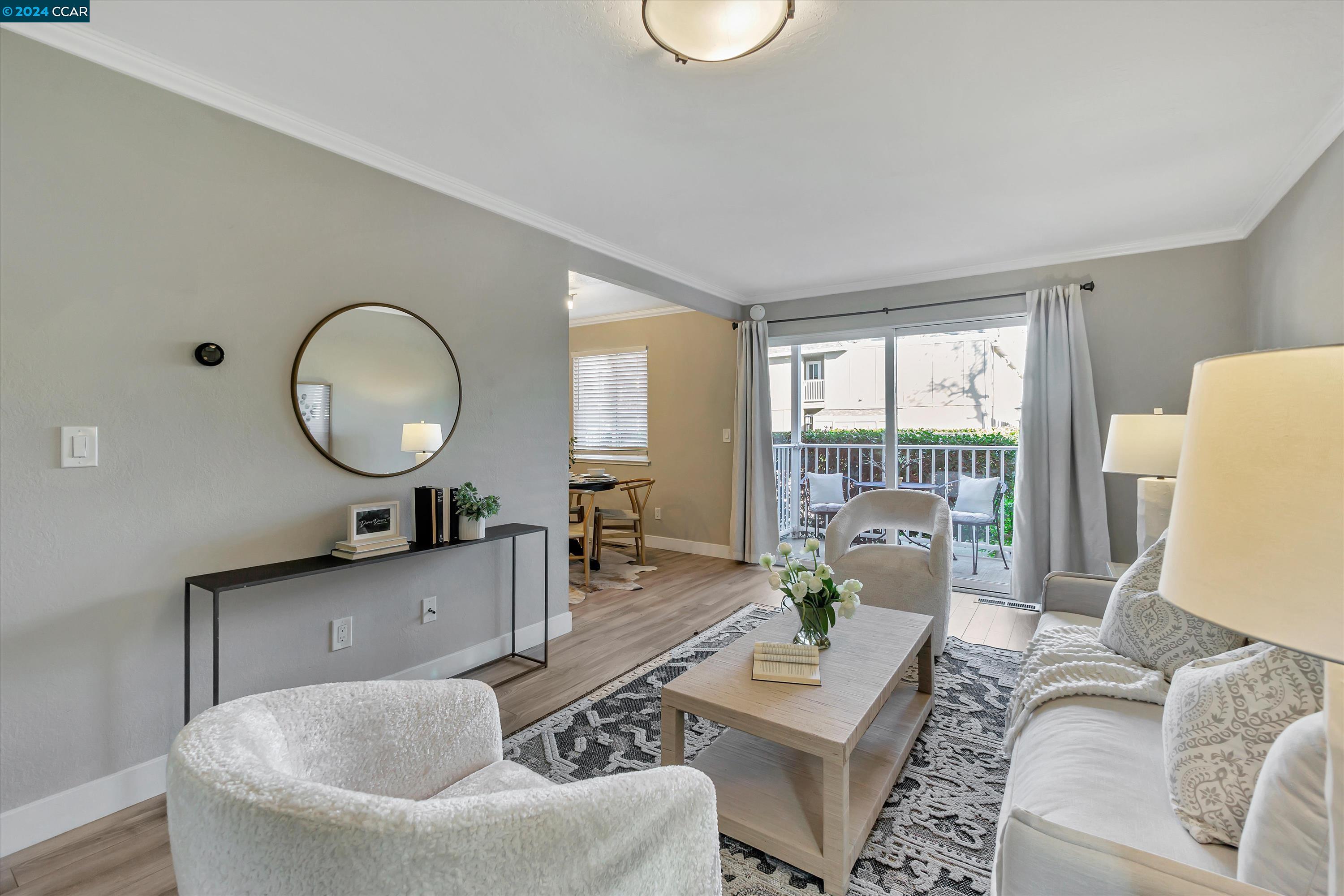 Photo #2: 41048556 Listing 