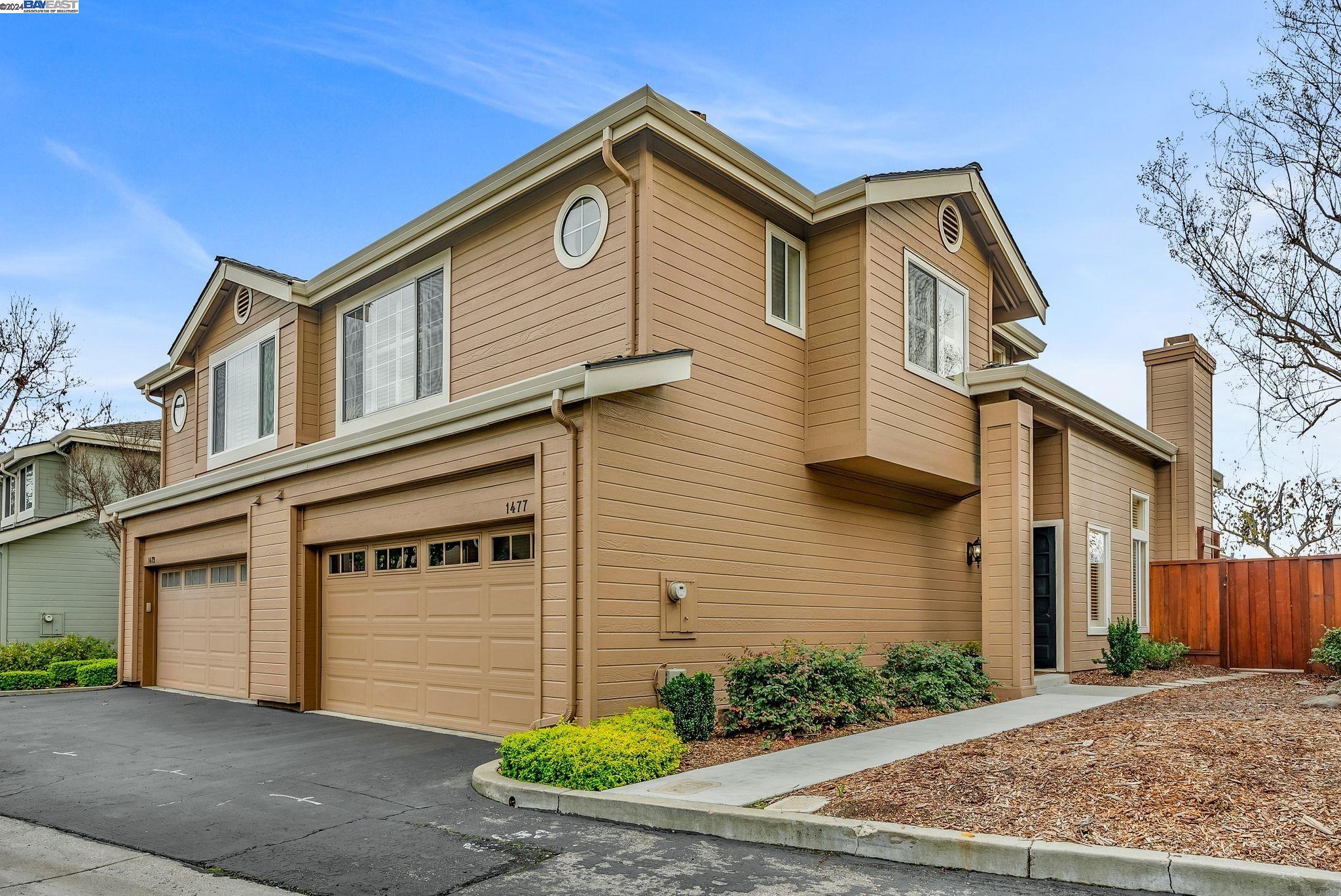 Detail Gallery Image 1 of 1 For 1477 Carrington, San Jose,  CA 95125 - 3 Beds | 2/1 Baths