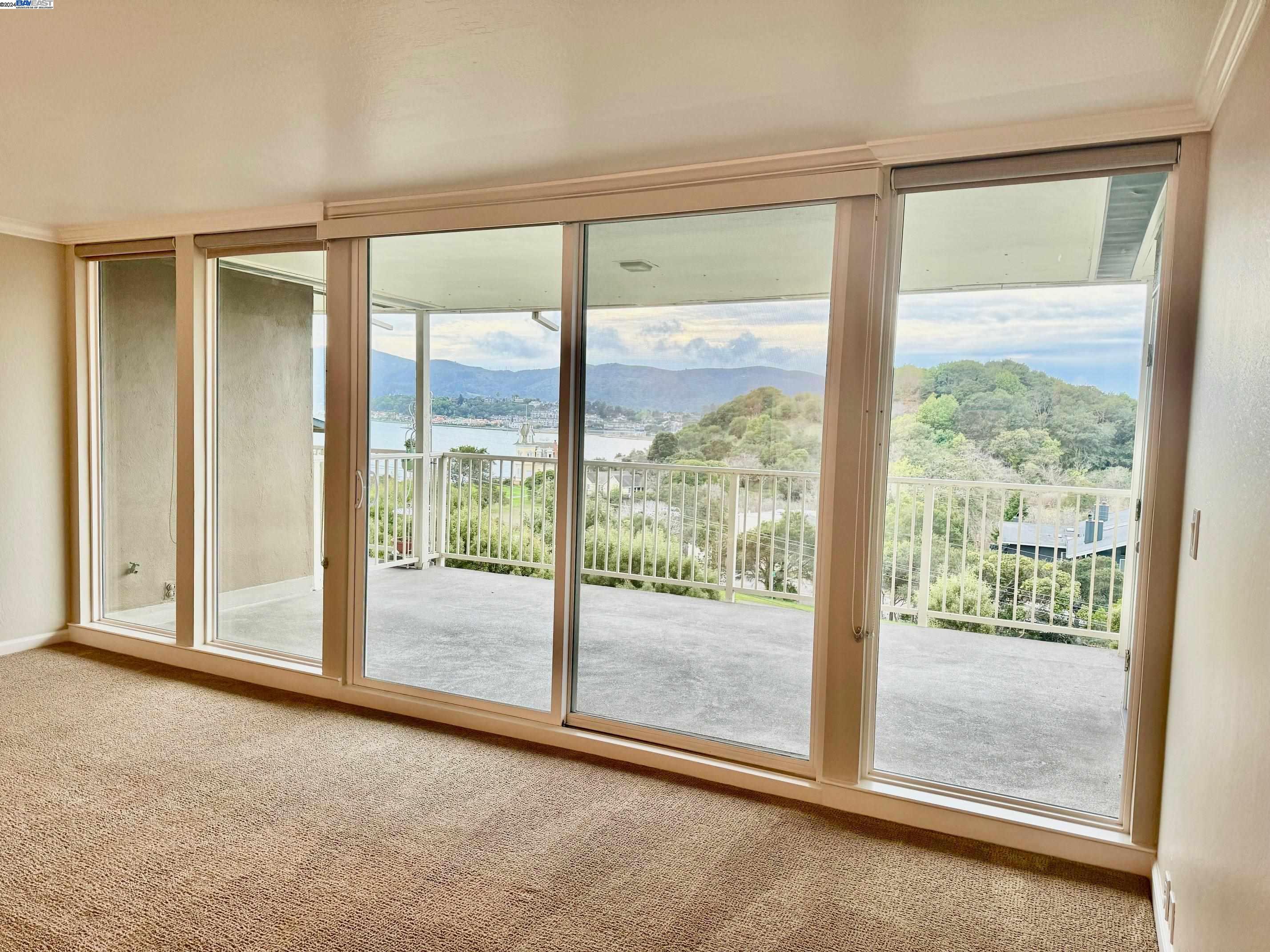 Detail Gallery Image 8 of 36 For 34 Andrew Drive #132,  Tiburon,  CA 94920 - 2 Beds | 1 Baths