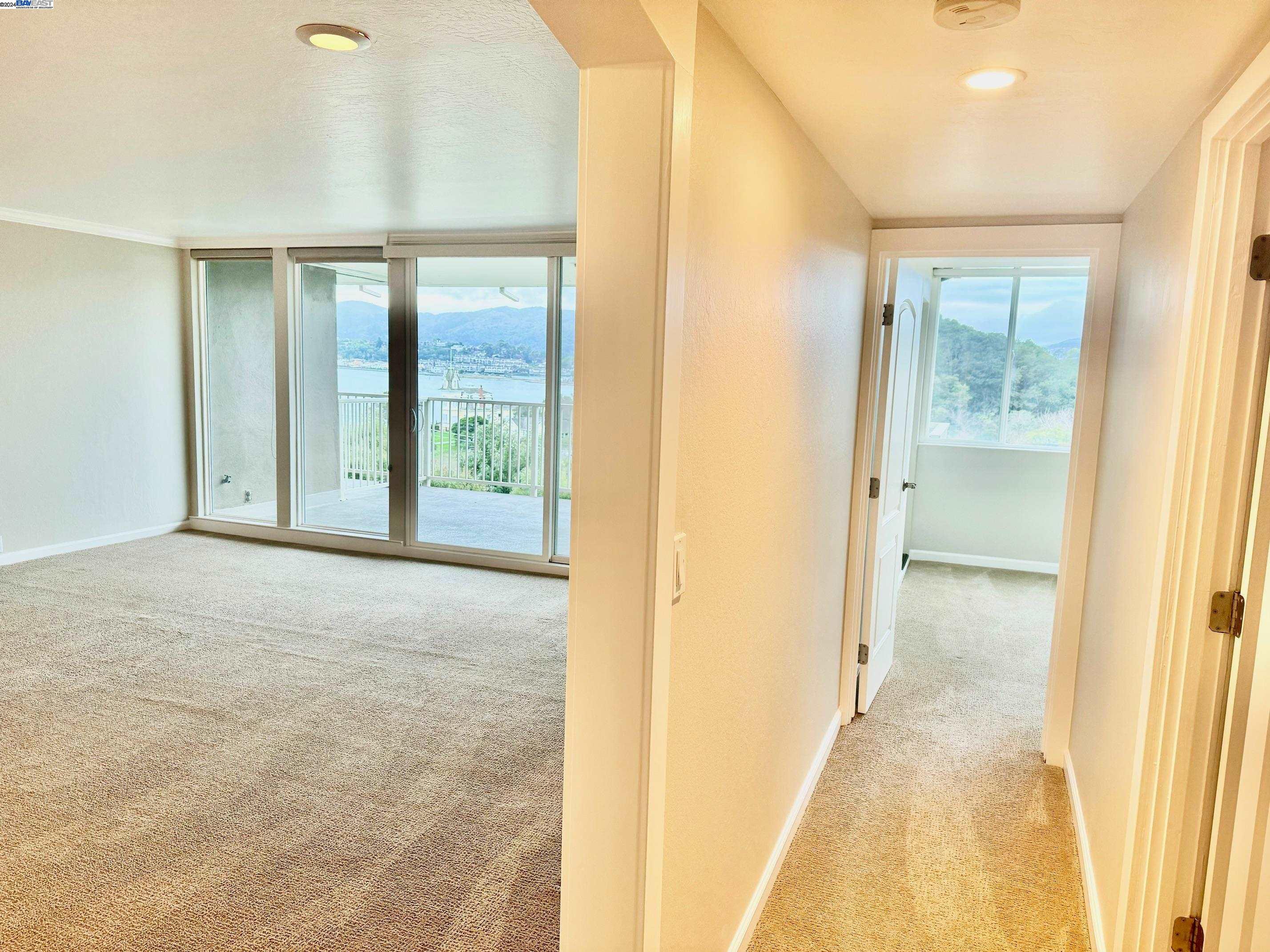 Detail Gallery Image 9 of 36 For 34 Andrew Drive #132,  Tiburon,  CA 94920 - 2 Beds | 1 Baths