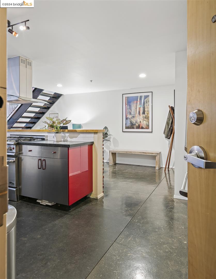 Photo #5: 41048989 Listing 