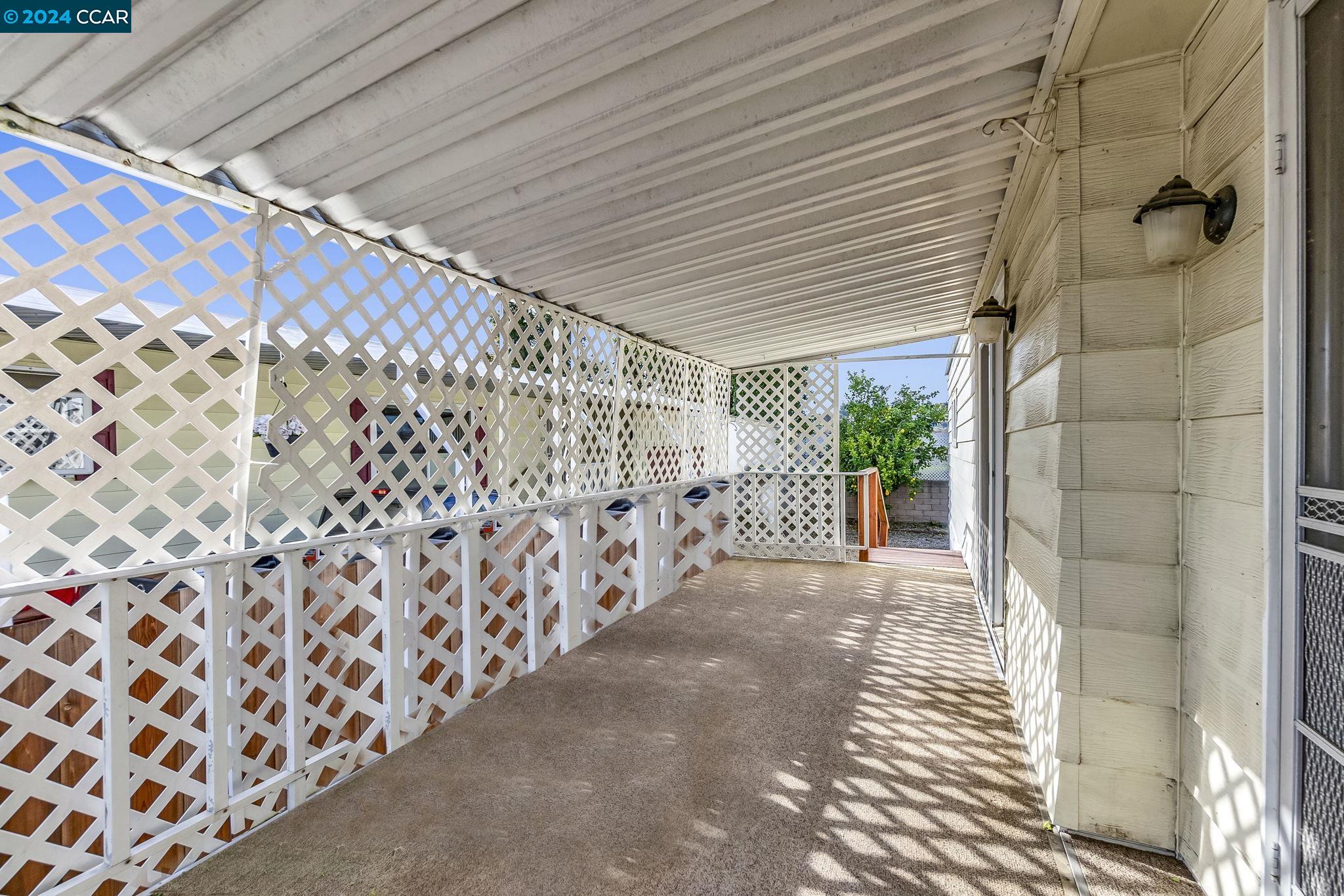 Detail Gallery Image 22 of 25 For 372 Avenida Flores, Pacheco,  CA 94553 - 2 Beds | 2 Baths