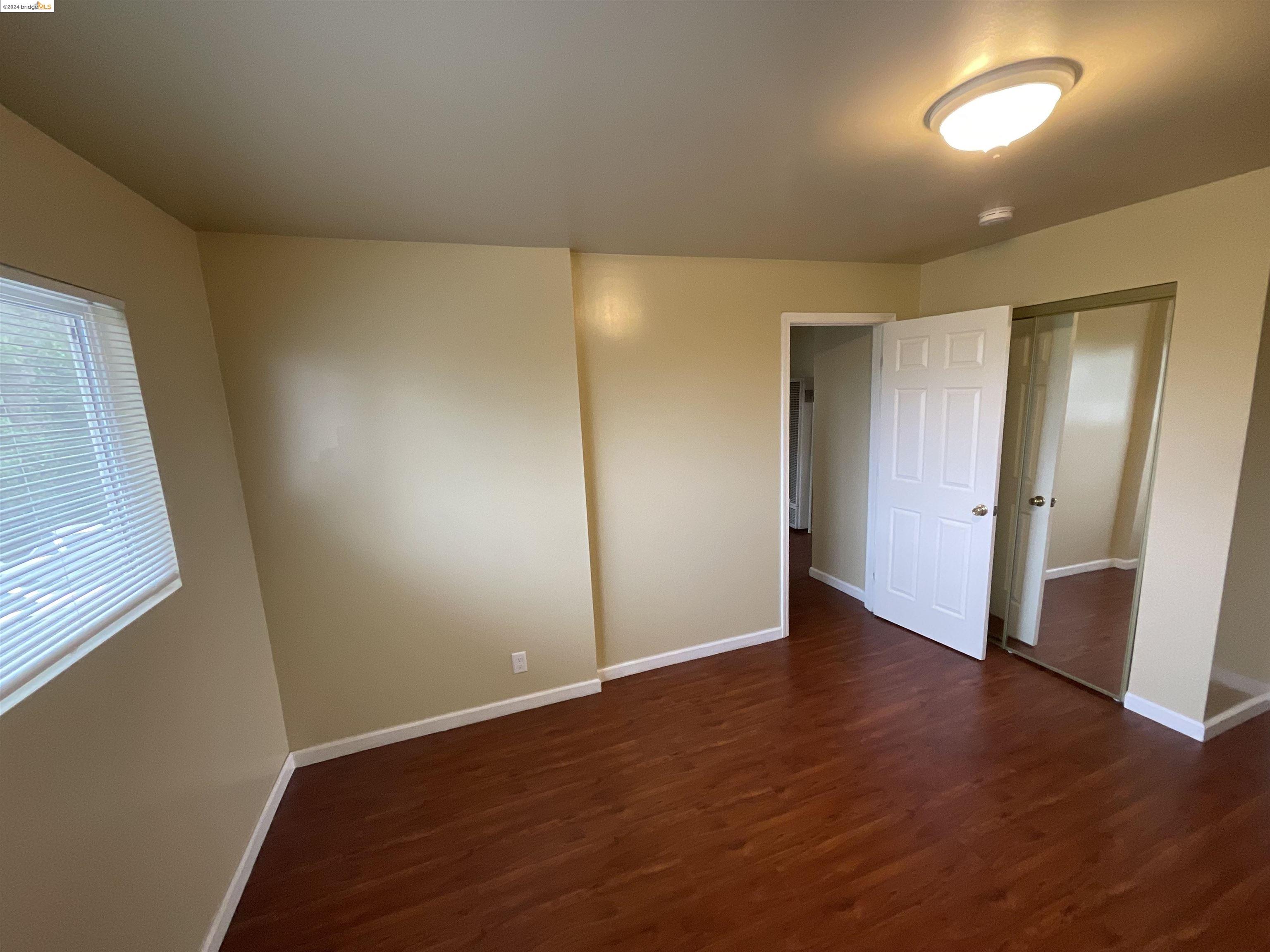 Detail Gallery Image 5 of 6 For 133 Catron #D,  Oakland,  CA 94603 - 2 Beds | 1 Baths