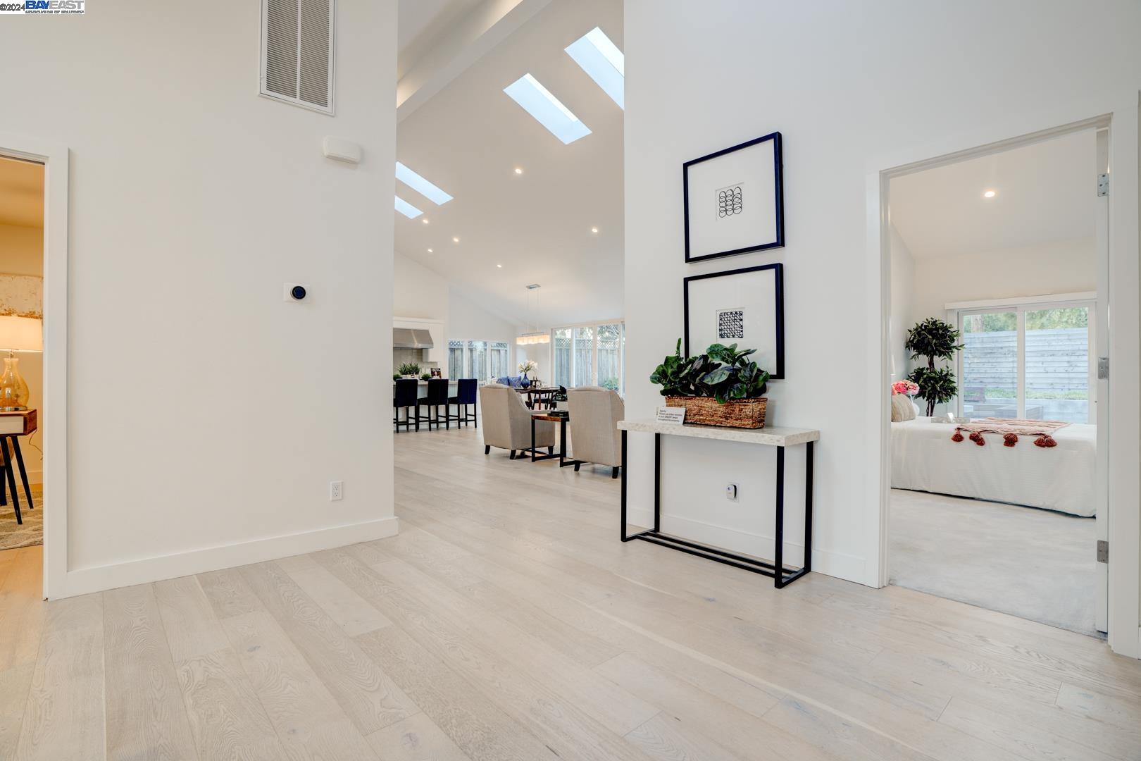 Detail Gallery Image 1 of 1 For 1844 Graham Ln, Santa Clara,  CA 95050 - 4 Beds | 2 Baths