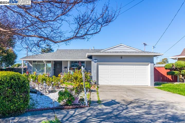 Detail Gallery Image 1 of 1 For 3407 Del Mar Circle, San Leandro,  CA 94578 - 3 Beds | 2 Baths
