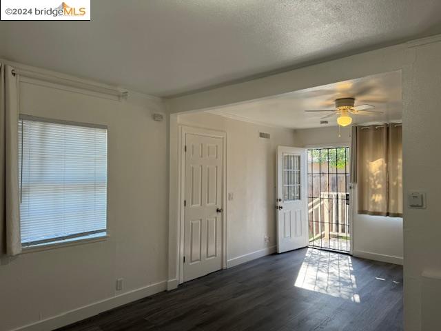 Detail Gallery Image 16 of 33 For 419 W 19th St a,  Antioch,  CA 94509 - 2 Beds | 1 Baths
