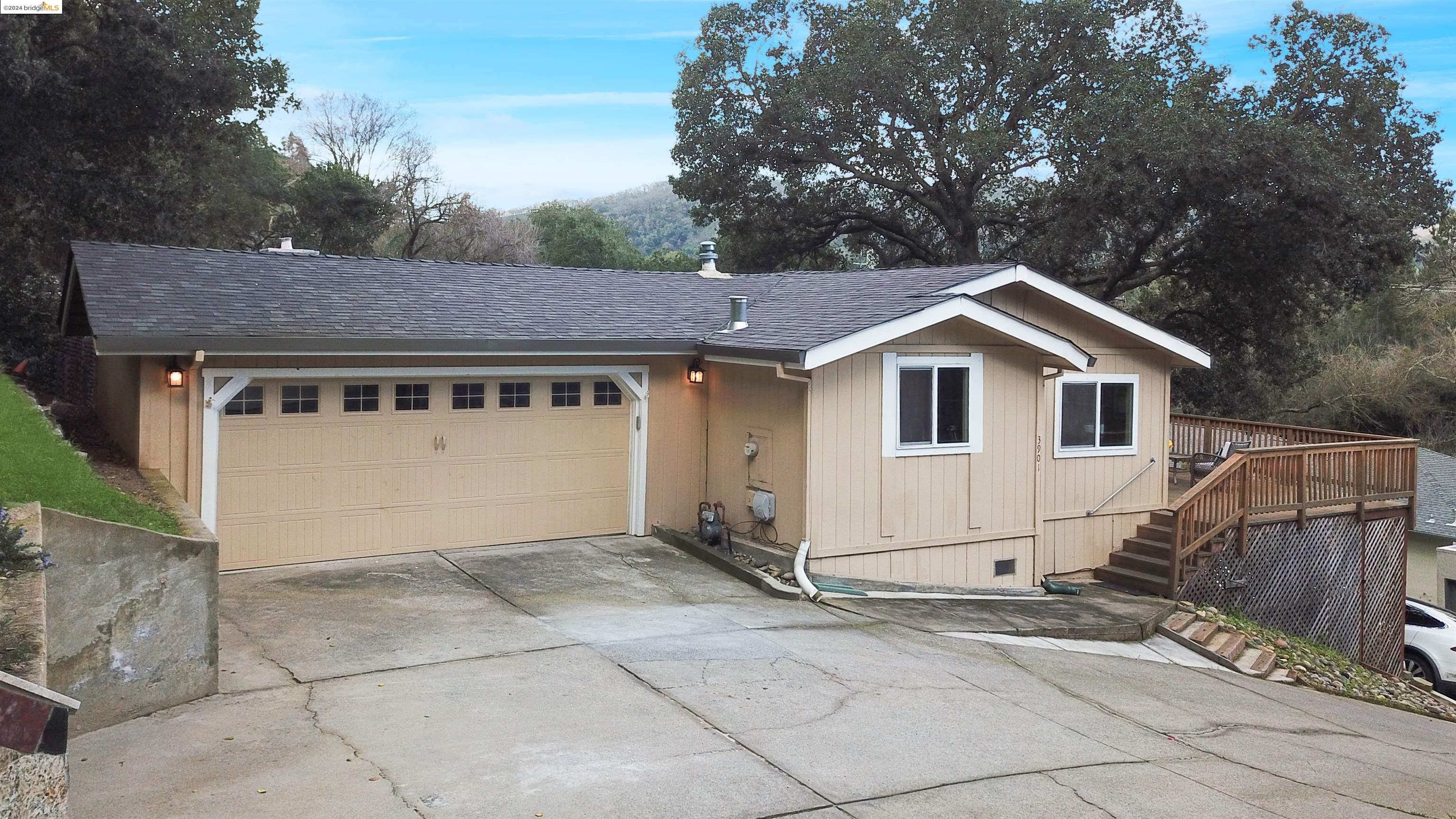 3901 Alhambra Way