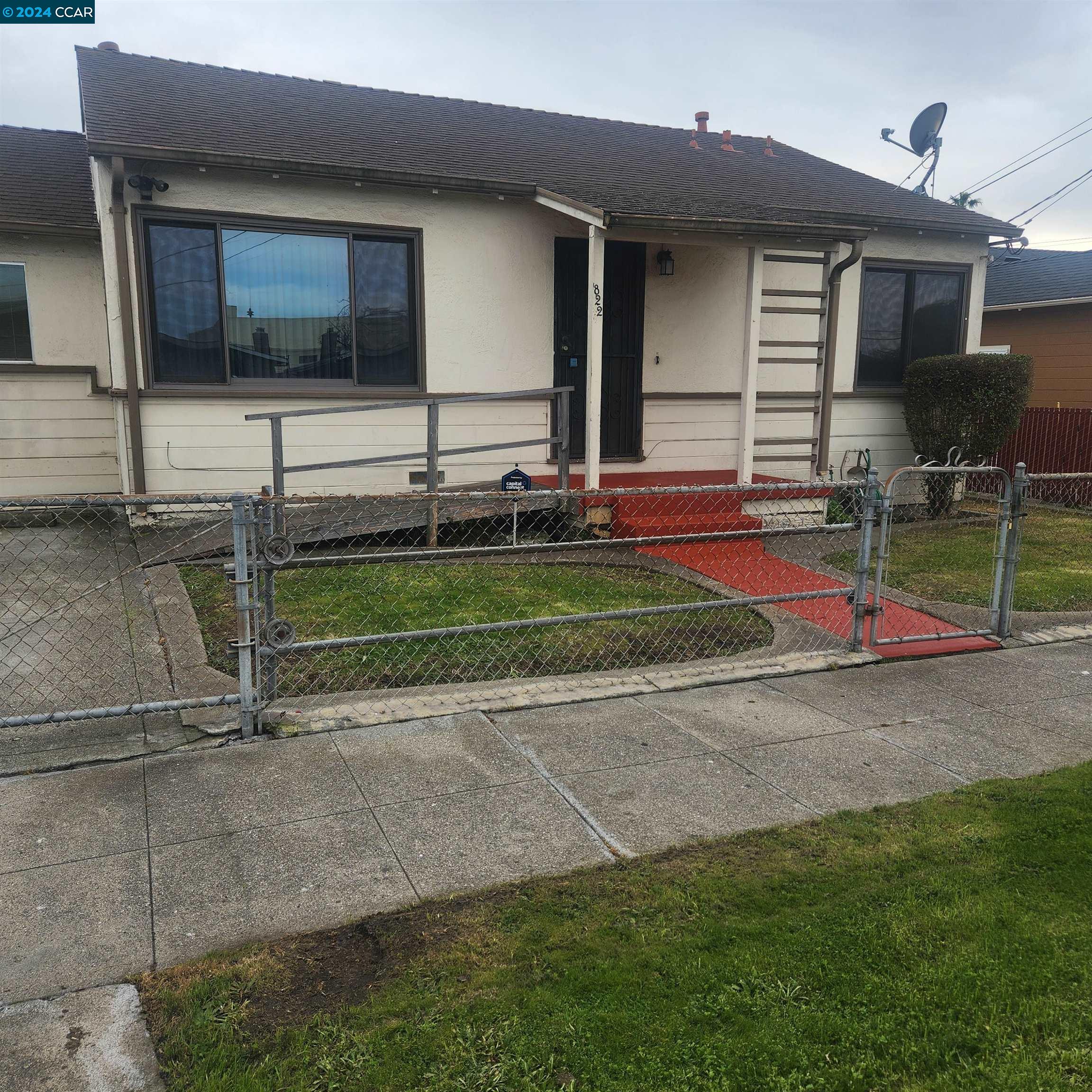 Detail Gallery Image 1 of 1 For 822 Florida Avenue, Richmond,  CA 94804-2459 - 3 Beds | 1 Baths