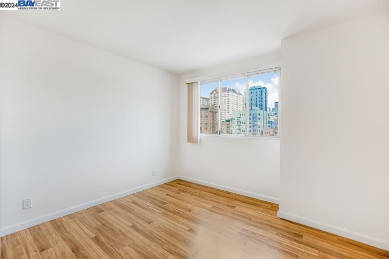 Detail Gallery Image 21 of 32 For 946 Stockton St 10e,  San Francisco,  CA 94108 - 2 Beds | 2 Baths